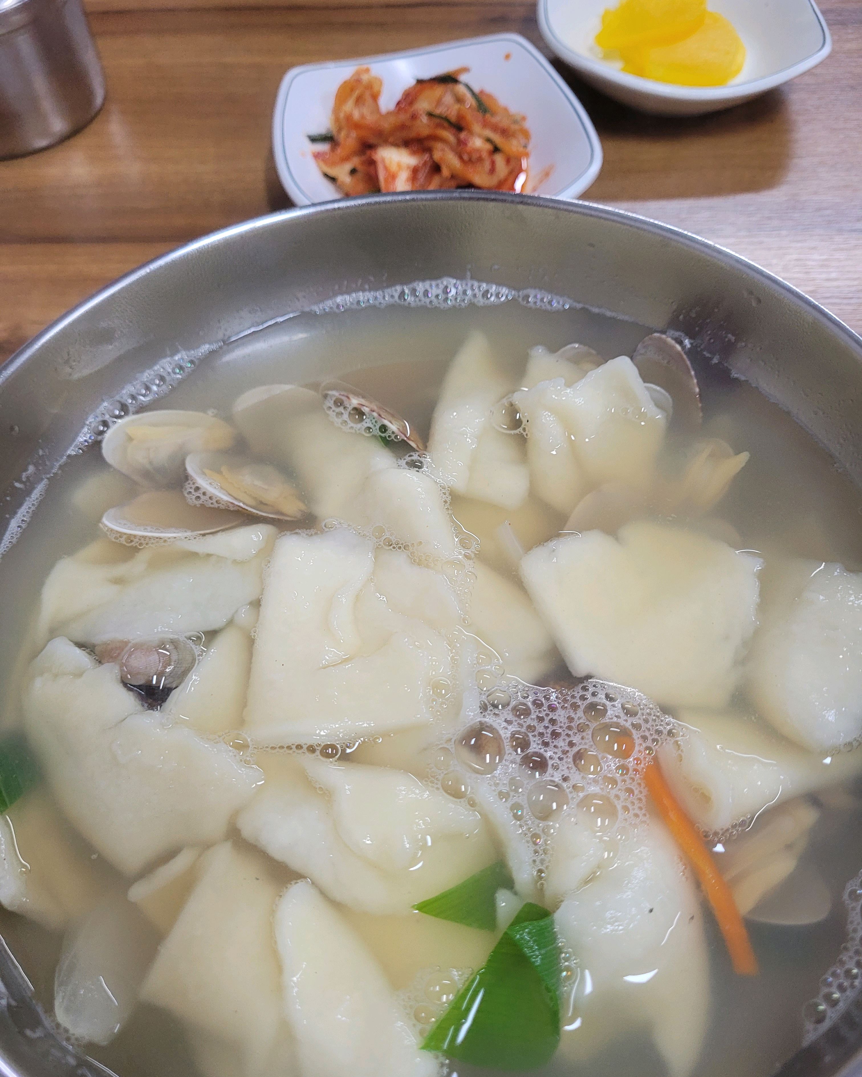 
독립문역식당 앗싸 복만두