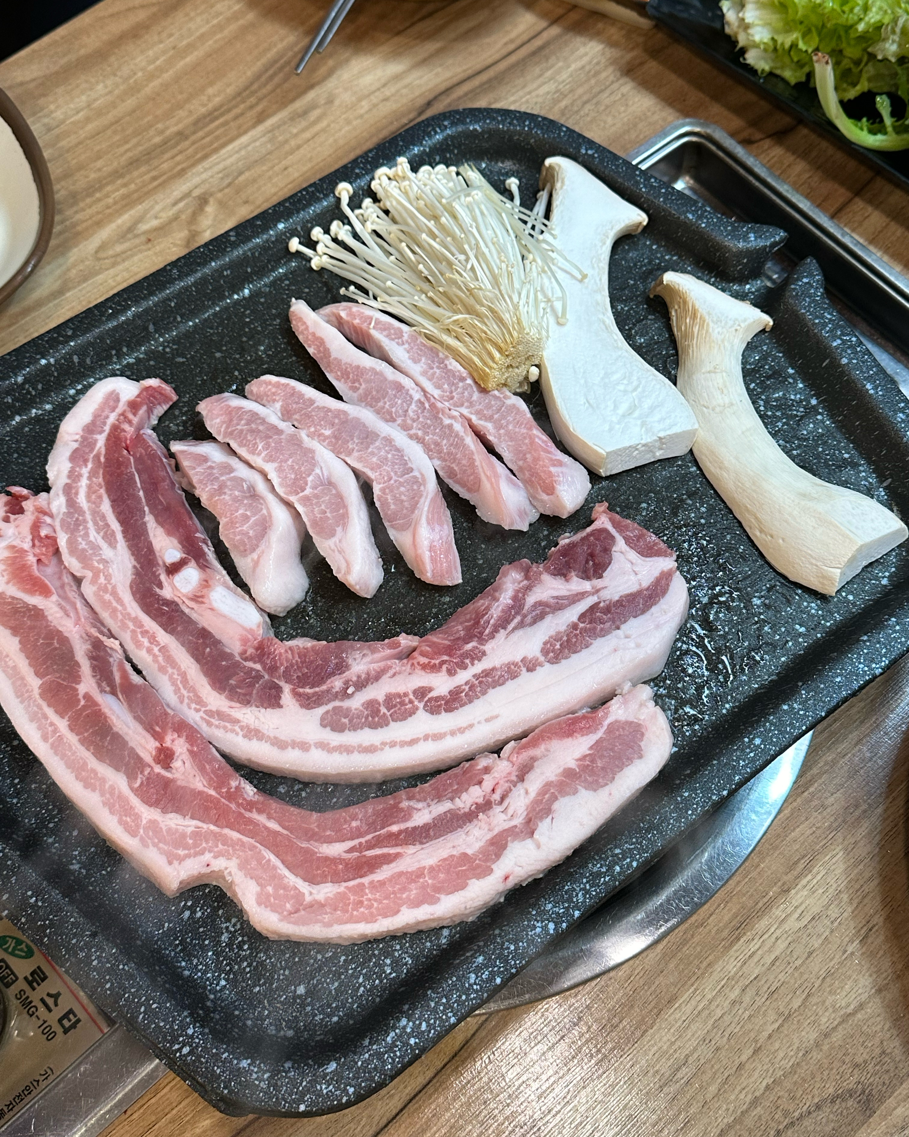 진짜 대존맛 찐맛집이에요 ㅠㅠ 고기 퀄리티도 진짜 대박! 천호에서 이런 존맛집이 있었다니