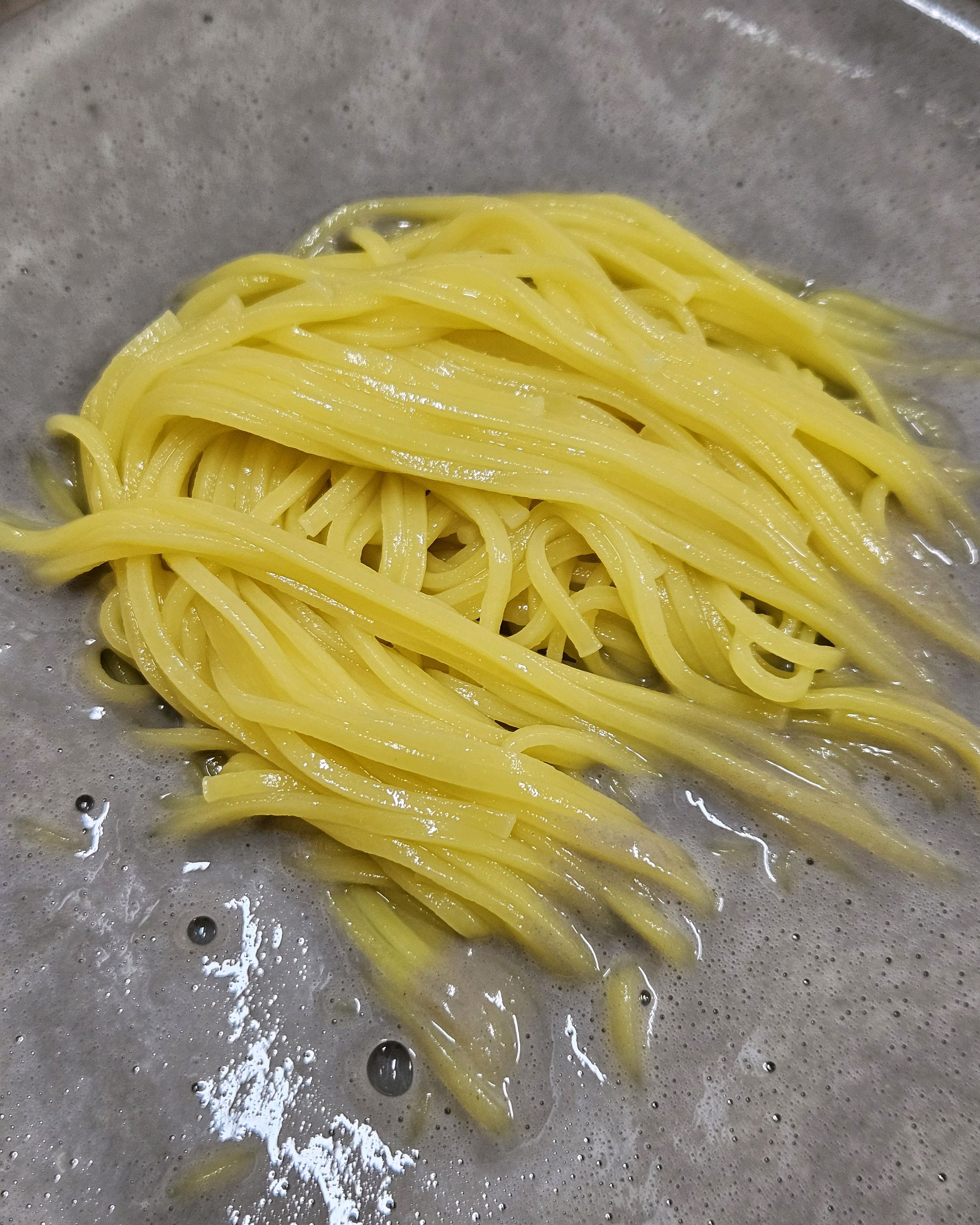 검은콩국수 너무 맛있어요👍🏻👍🏻 - 대전 맛집 고단백식당