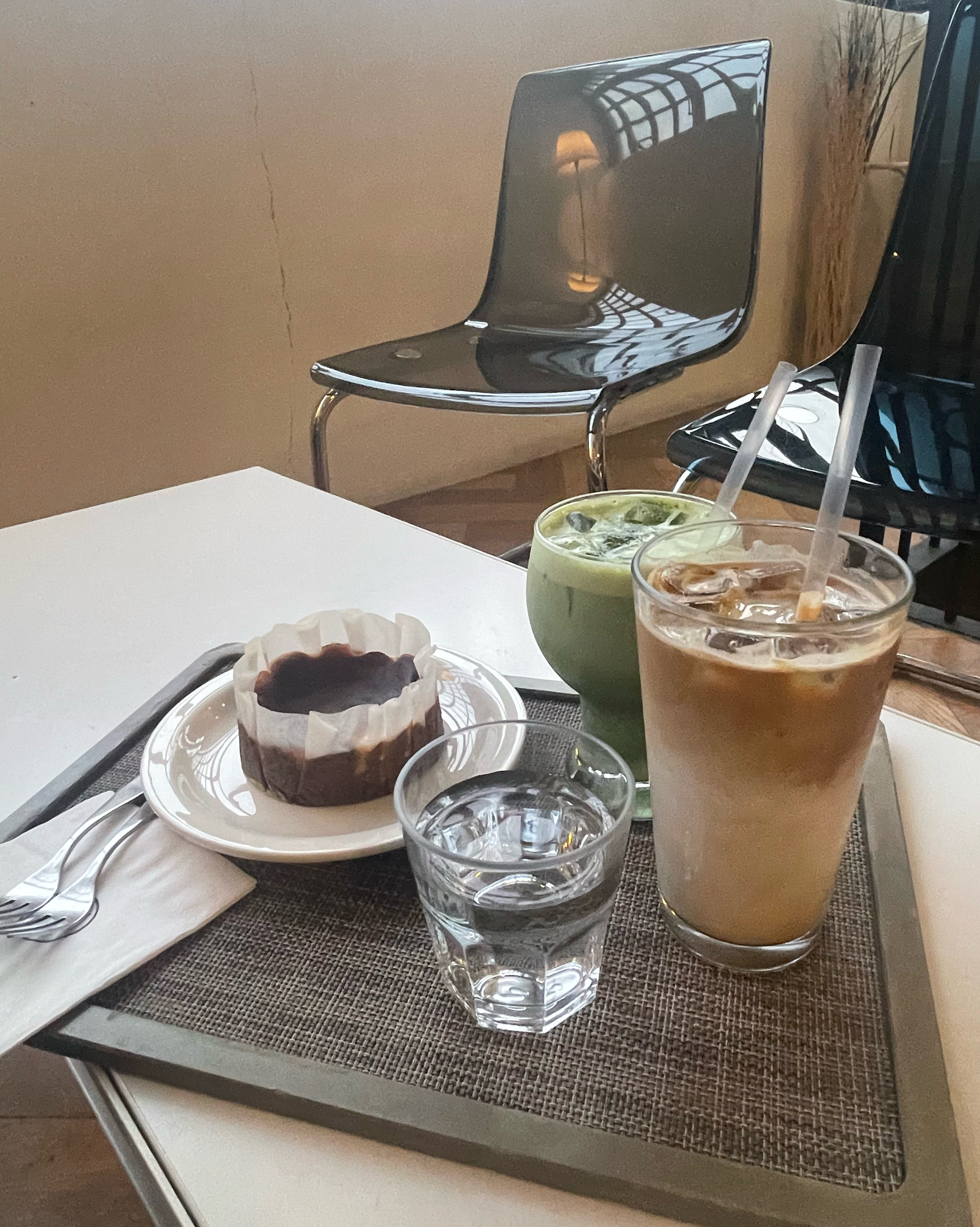 [경리단길 맛집 EverythingButTheHero] 직접 가본 로컬 리뷰