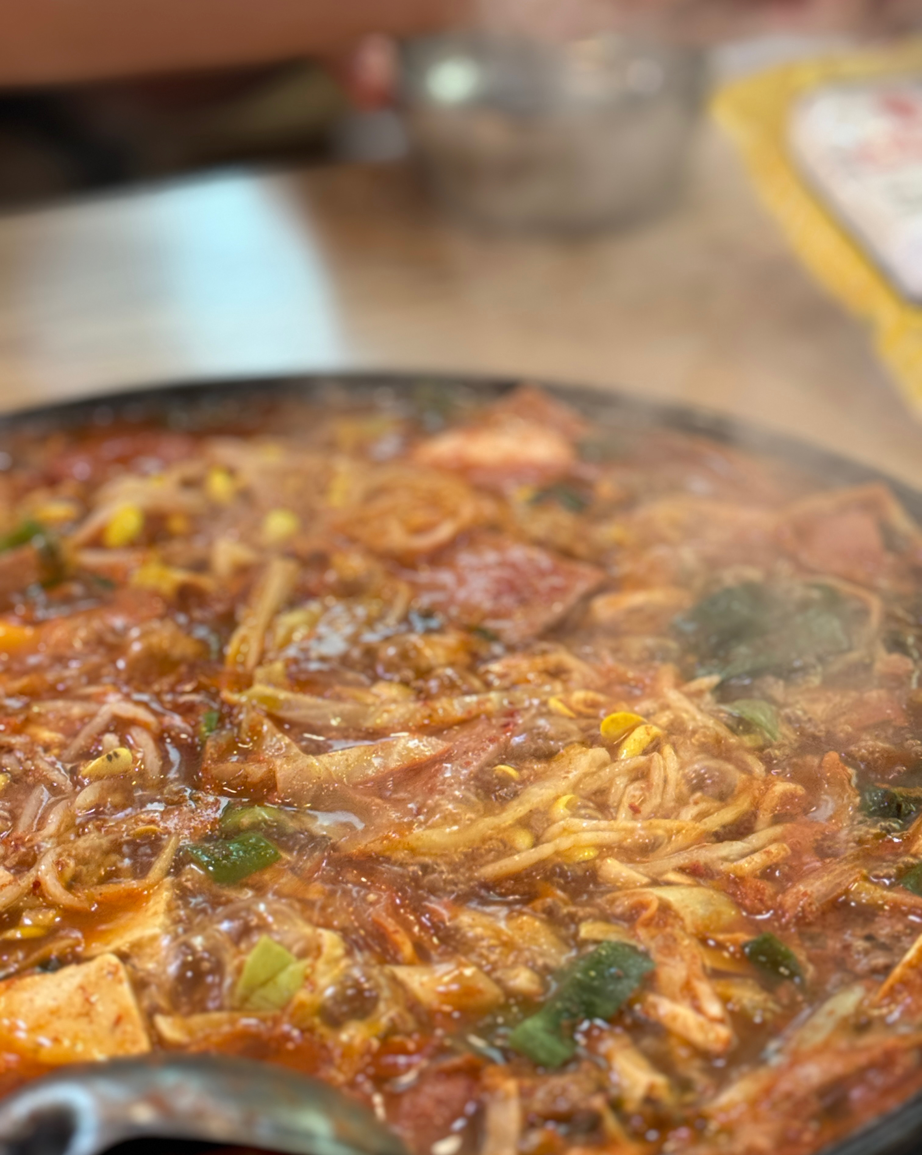 부대찌개인데 자극적이지않아요! MSG맛 XXX - 안양 맛집 두꺼비부대찌개