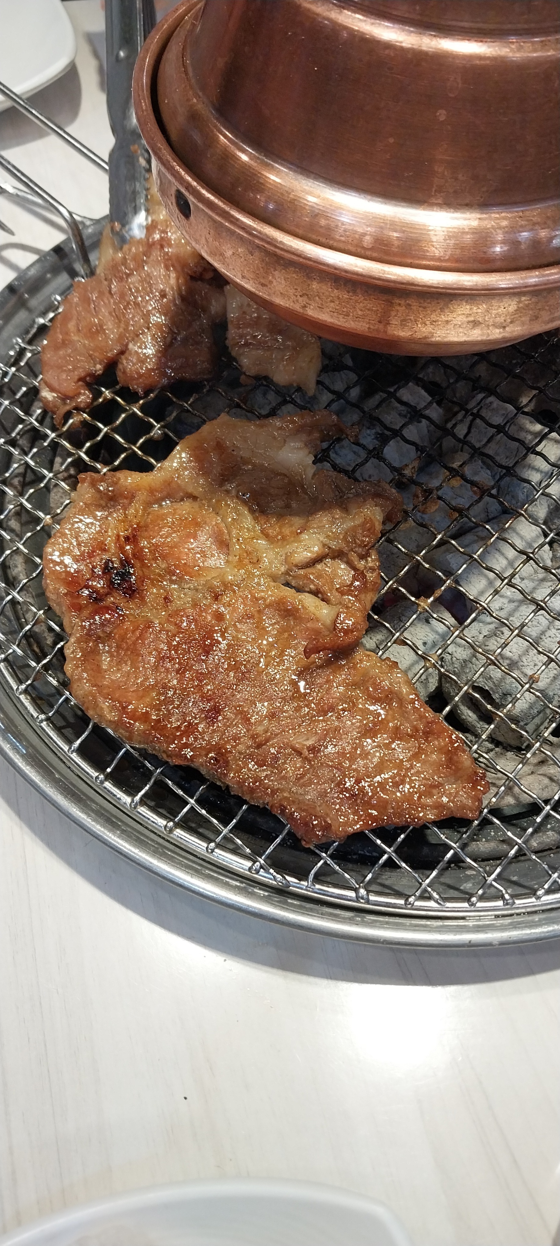 첫방문인데 배터지게 잘 먹었습니다! 양념갈비 맛있어요~ 잡채도 따끈하니 좋았습니다. - 백석동 맛집 명륜진사갈비 일산백석점