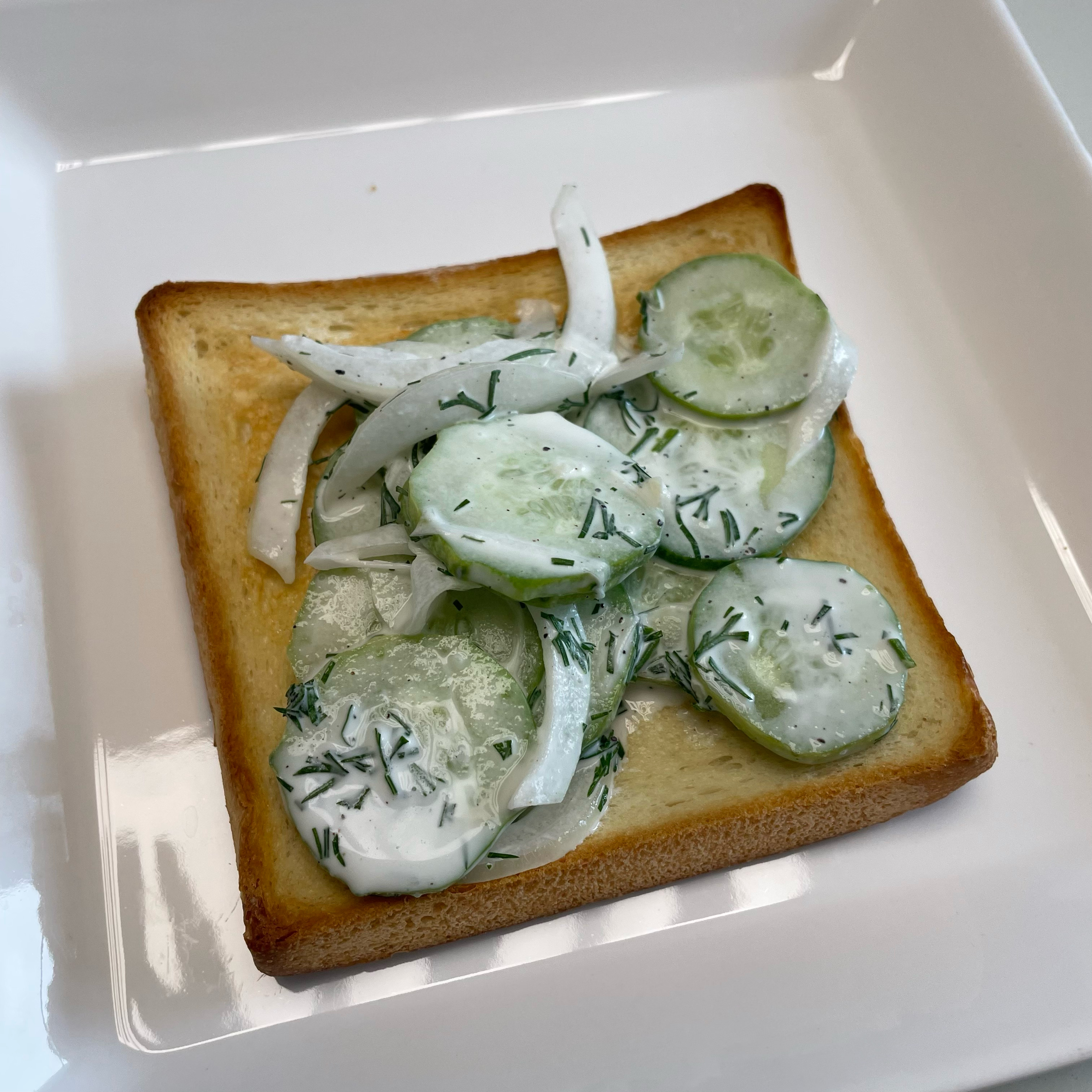 계란,우유가 안 들어간 부드러운 식빵이래요 - 위례 맛집 화이트리에 위례점