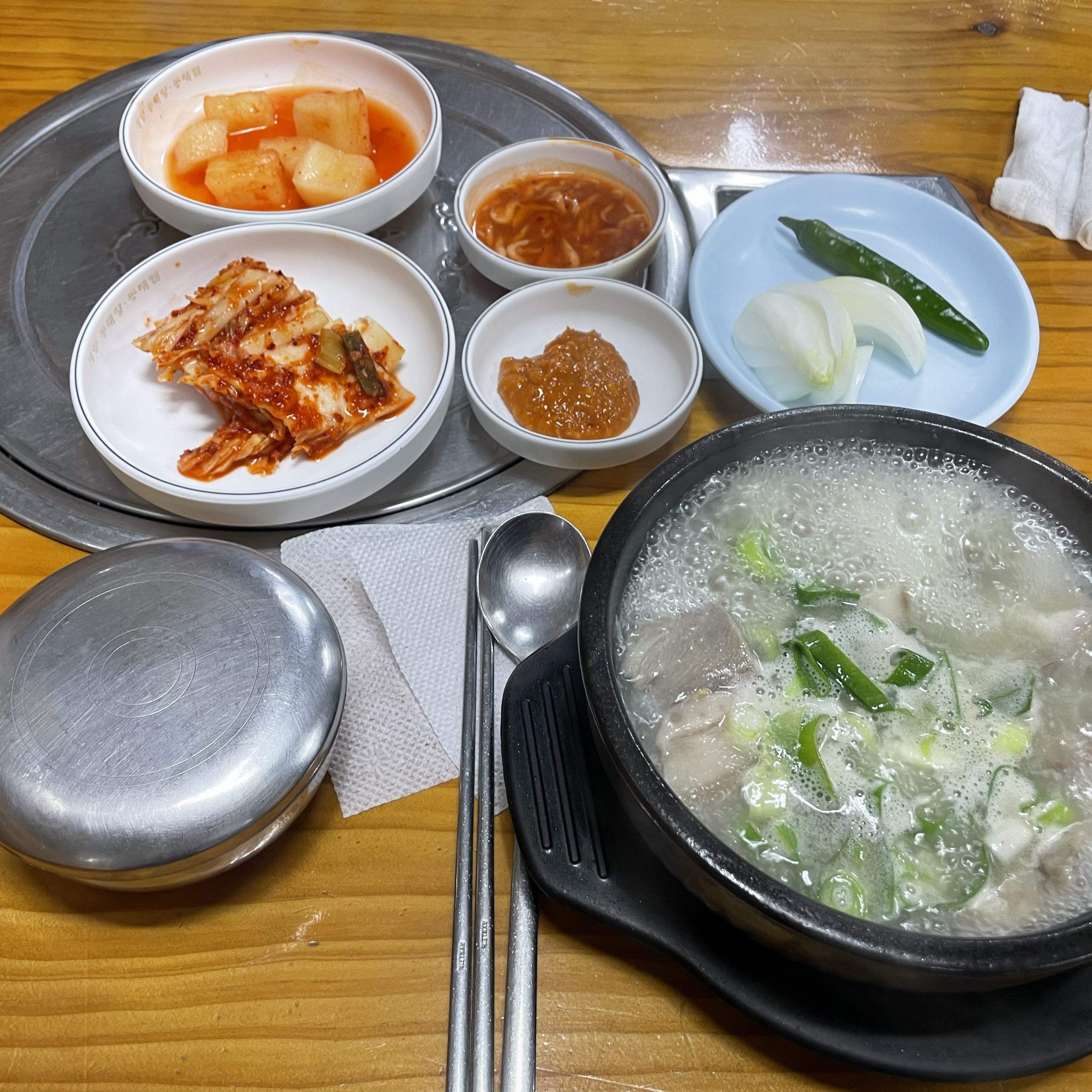 Moddol Sundaeguk, a famous restaurant in Bukhyeon-dong, Seodaemun-gu, Seoul
