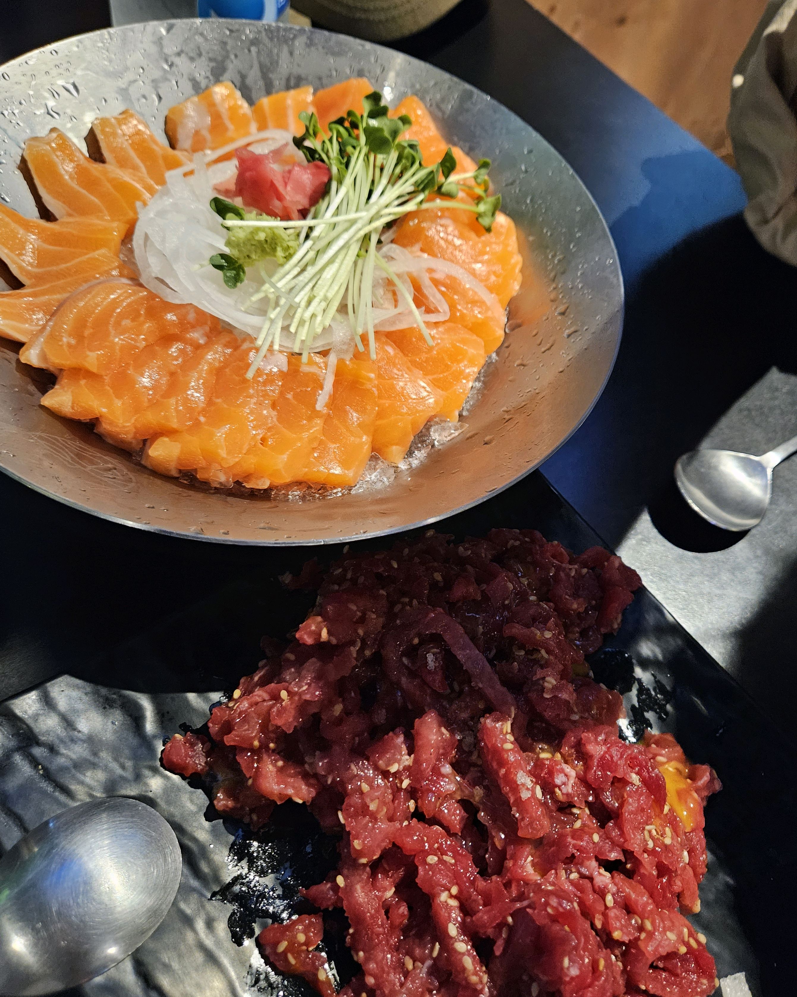서현역 맛집 김천재의육회반한연어 분당서현점 내돈내산 리얼후기