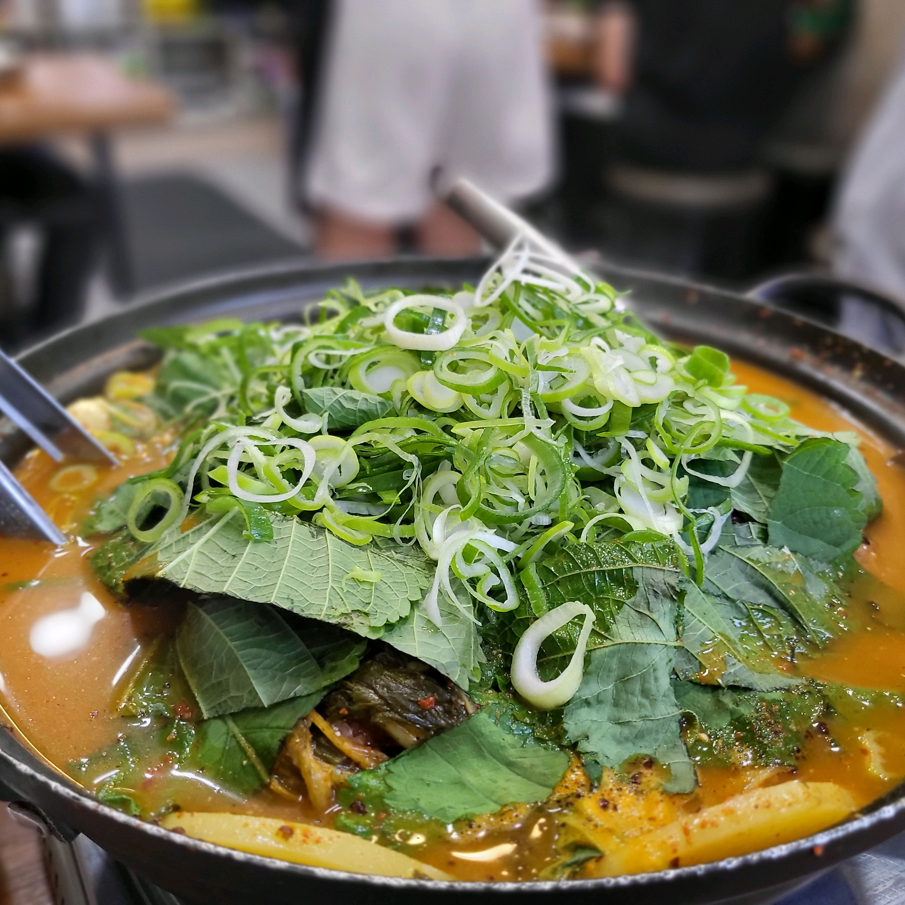 
신금호역식당 채원감자탕