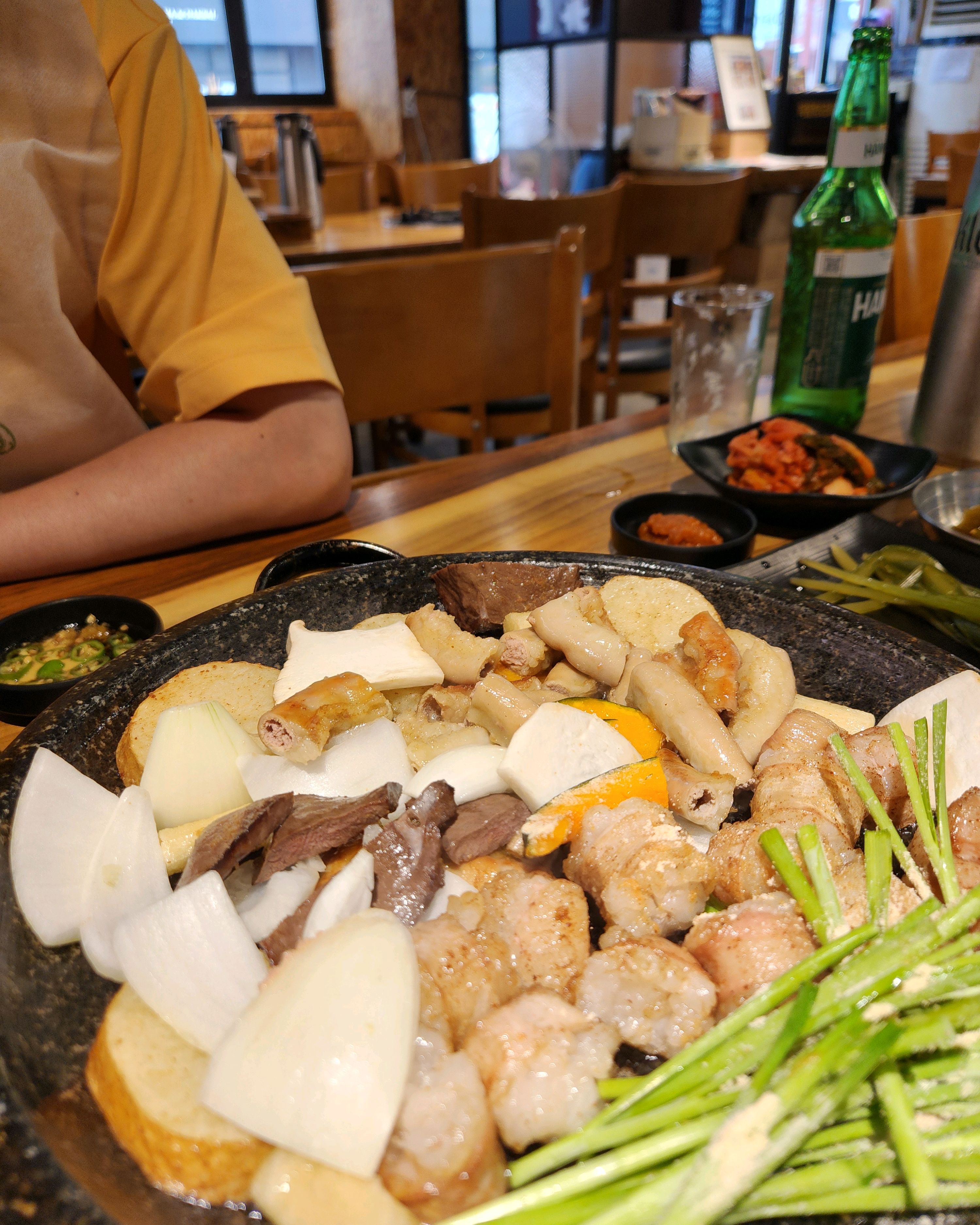 평촌곱창 옥돌양곱창구이 - 안양 맛집 옥돌양곱창구이 본점