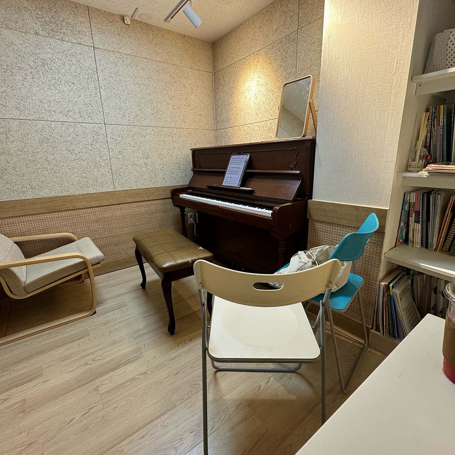 2번째 스튜디오 사진