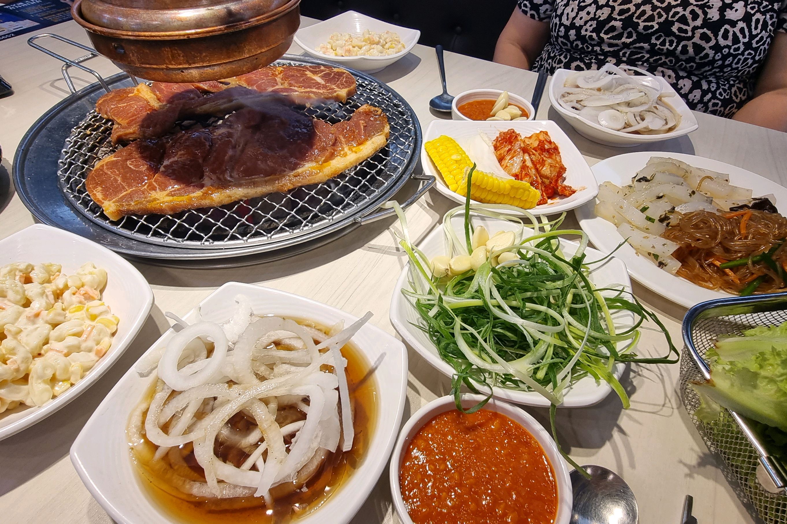 가족들과 저녘식사 하기 너무 좋아요^^ 고기 질기지안고 맛있어요. - 고강동 맛집 명륜진사갈비 부천고강점
