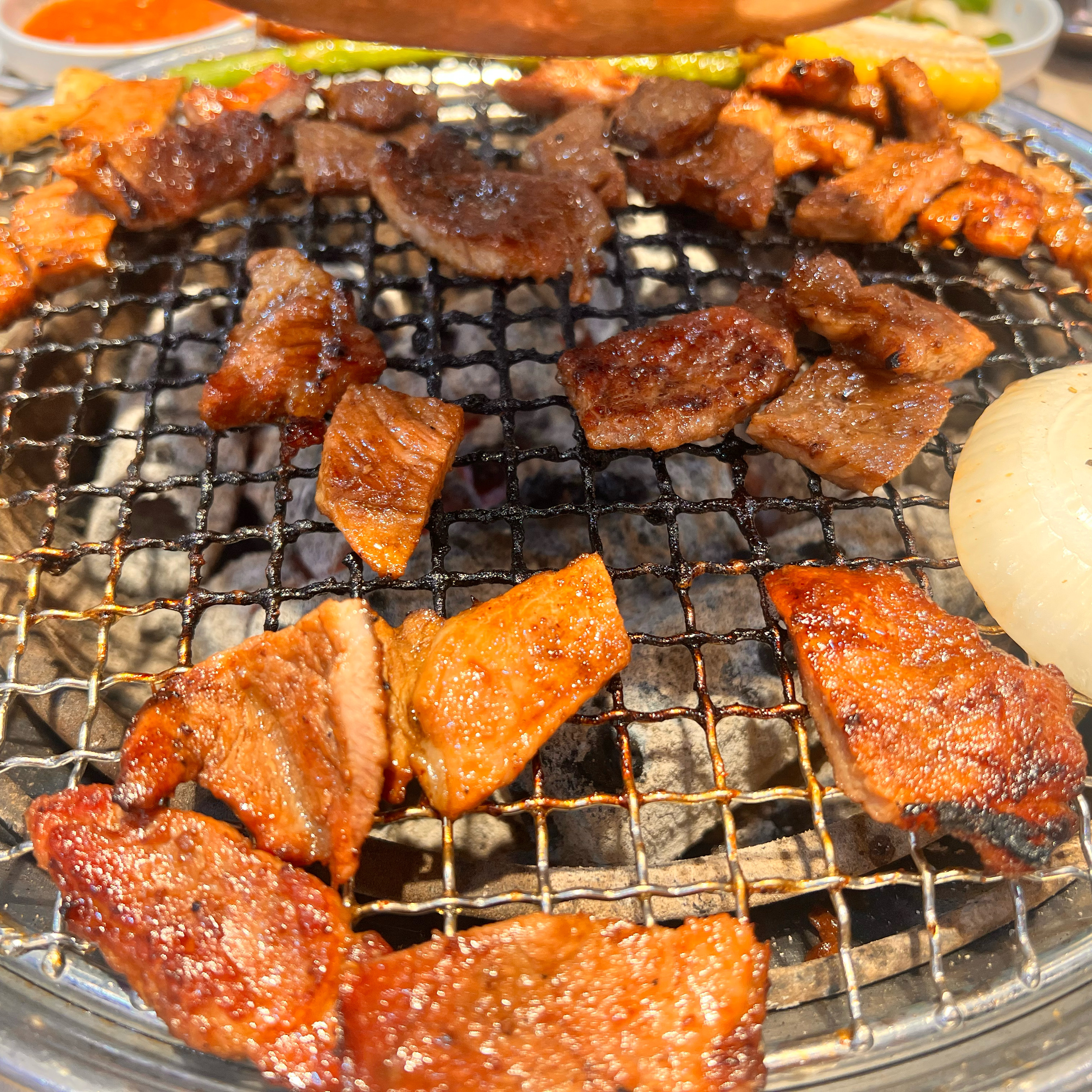 직원분들이 너무 친절하시고!매장 너무 깔끄미👍🏻음식 반찬 너무 맛잇고 다음에또 방문 할거에