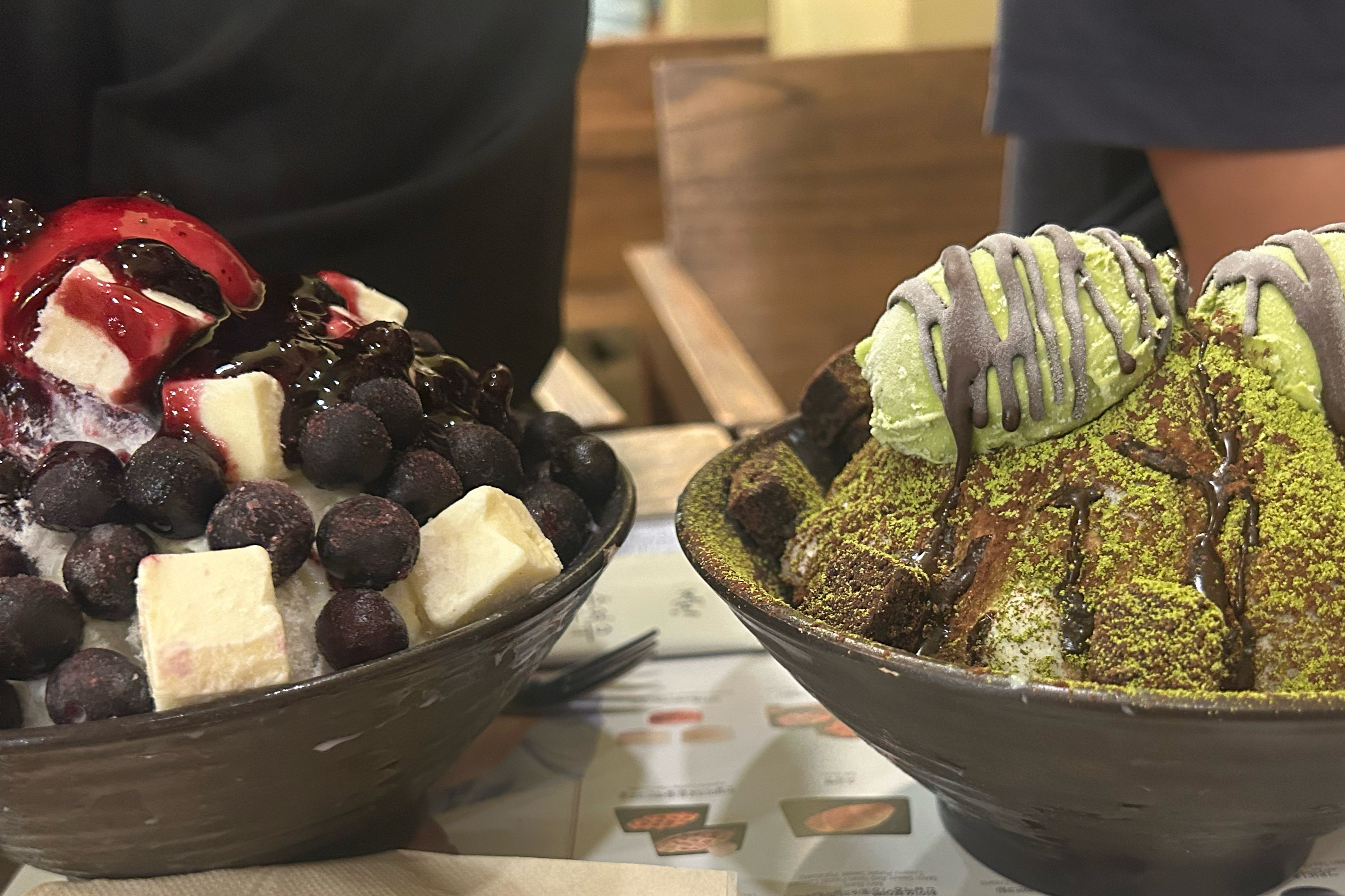 맛있게 먹긴 했는데요.. 좀 많이 아쉽네요.. - 송정 맛집 설빙 부산송정점