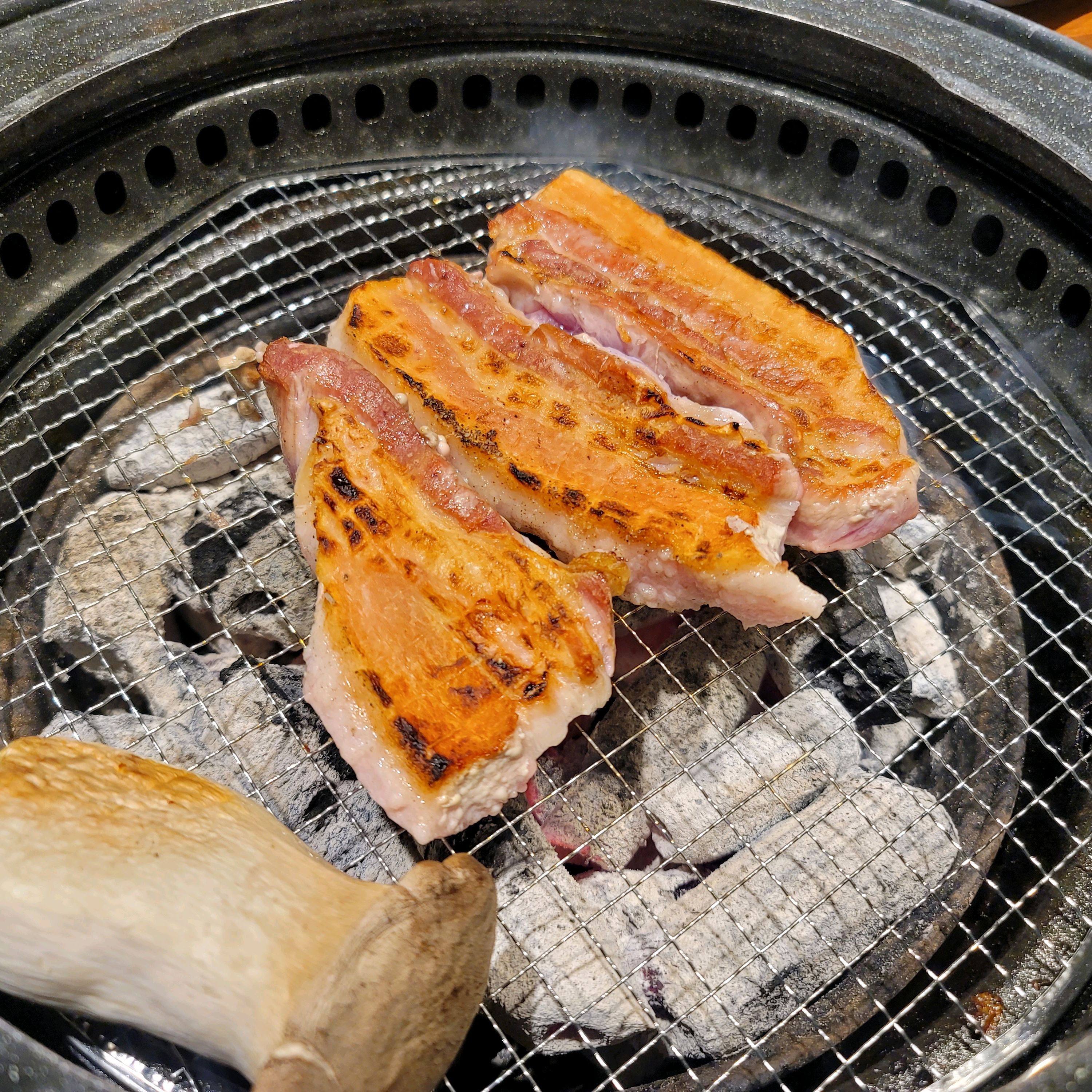 
서울시 구로구 수궁동 맛집 바른숯불구이