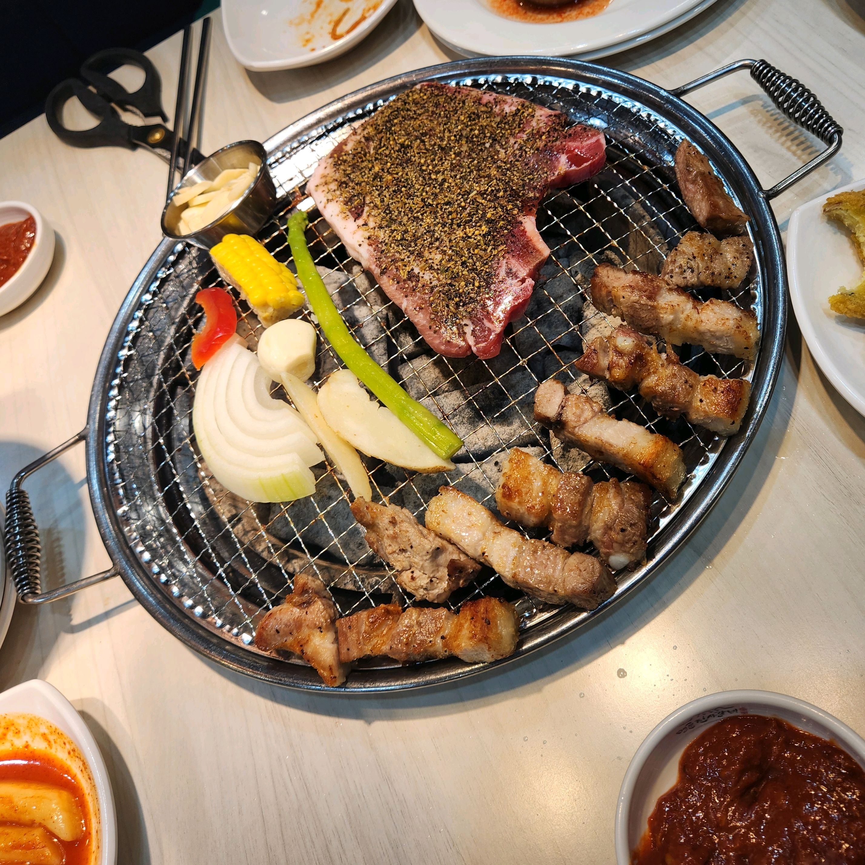 최고입니다👍 맛있고 음식 종류 다양하고 엄청 친절하시고 - 대전 맛집 명륜진사갈비 마치광장점
