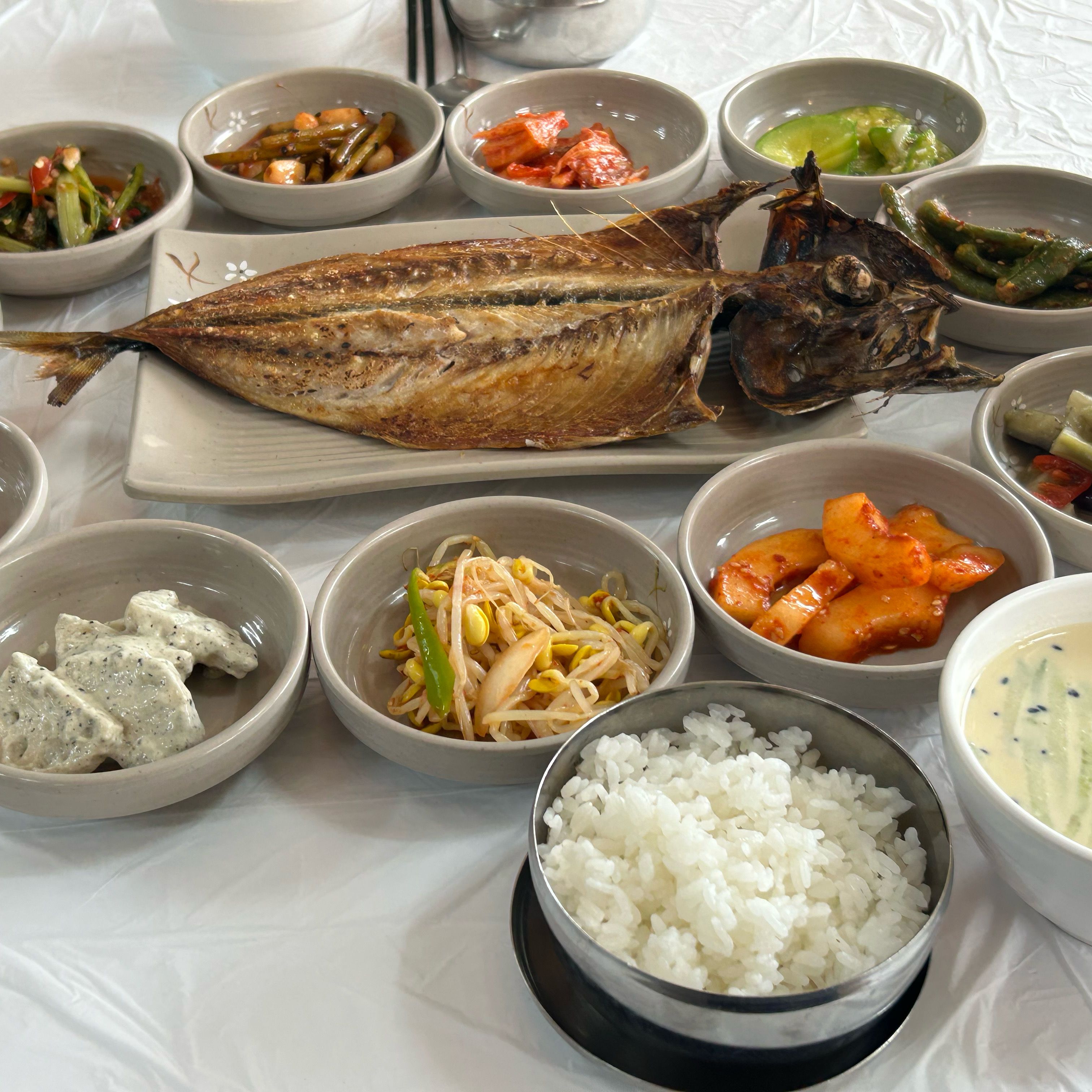 넘 맛잇게 잘먹고갑니다!!☺️☺️원래 관광지 식당은 잘 못믿는데, 넘 정갈한 반찬에 가격도