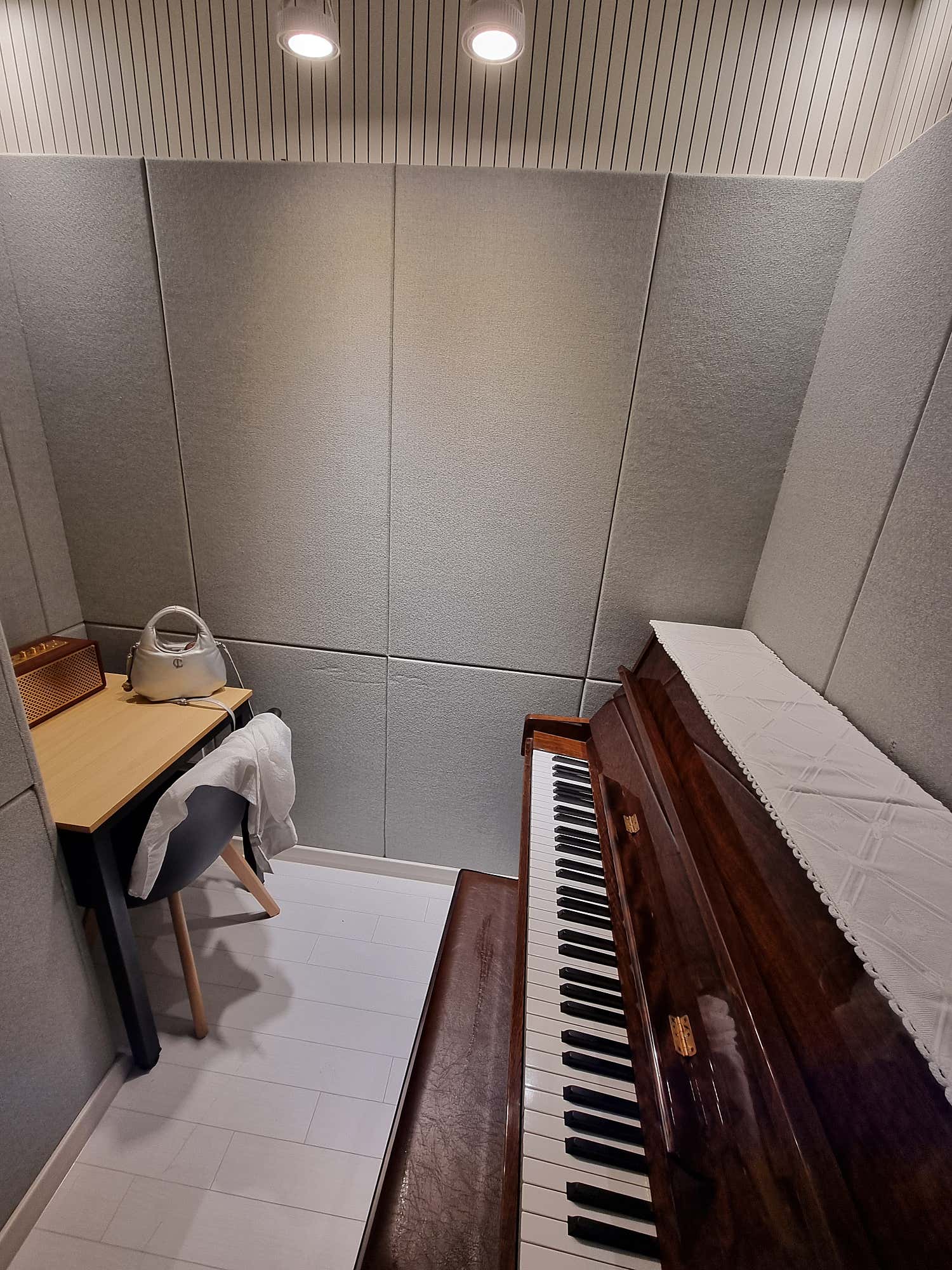 2번째 스튜디오 사진