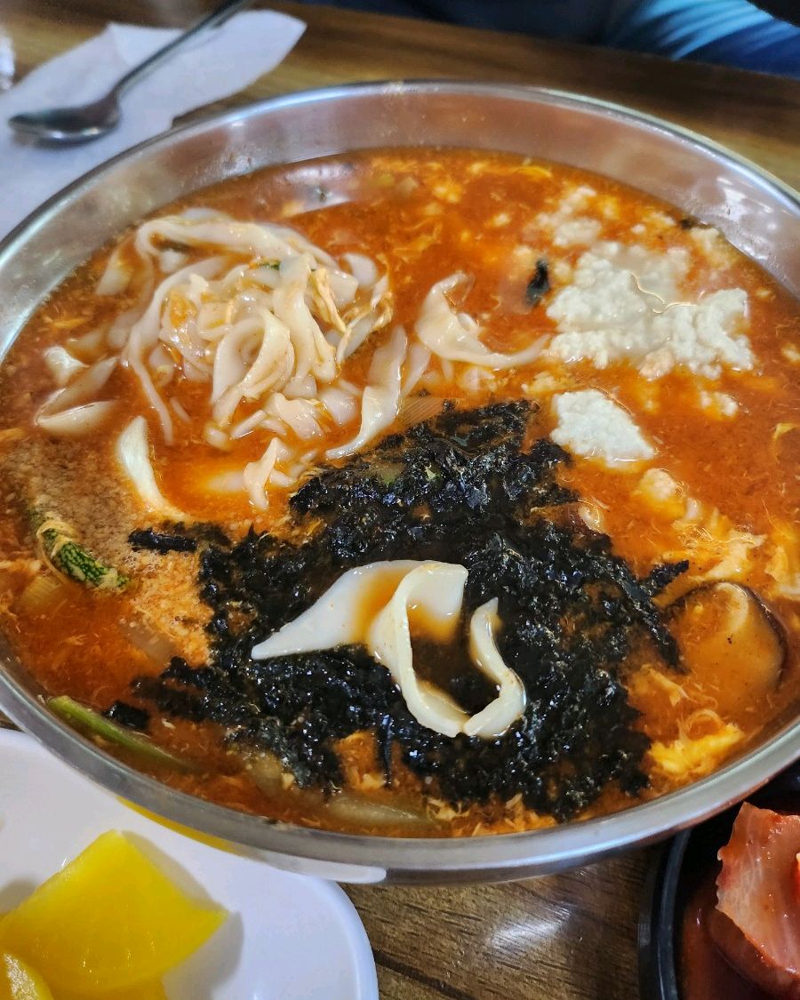 장칼만 판매해서 두가지 먹을 수는 없네요 - 경포대 맛집 강문칼국수