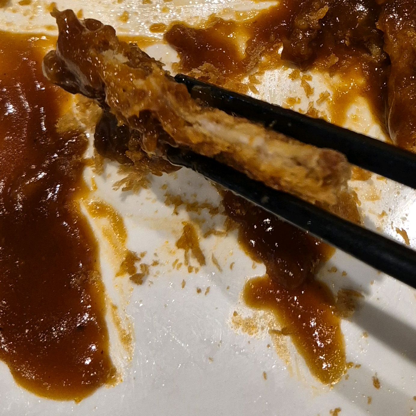 첫번째 사진은 일반 돈까스 가장자리부분 두께입니다. - 울산 일산지 맛집 홍익돈까스 울산 동구 일산점