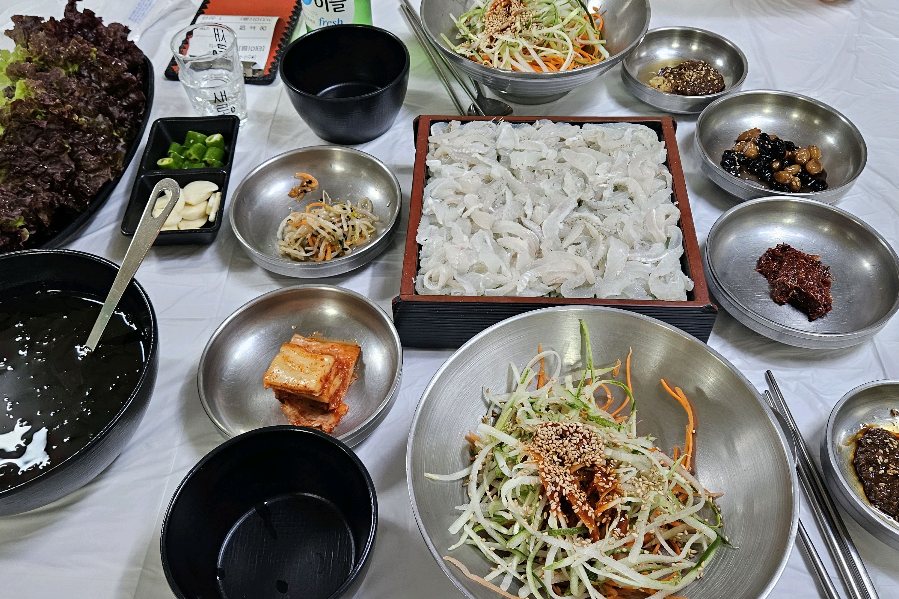 속초 갈때마다 무조건 가는 곳이에요 - 아바이마을 맛집 송도물회