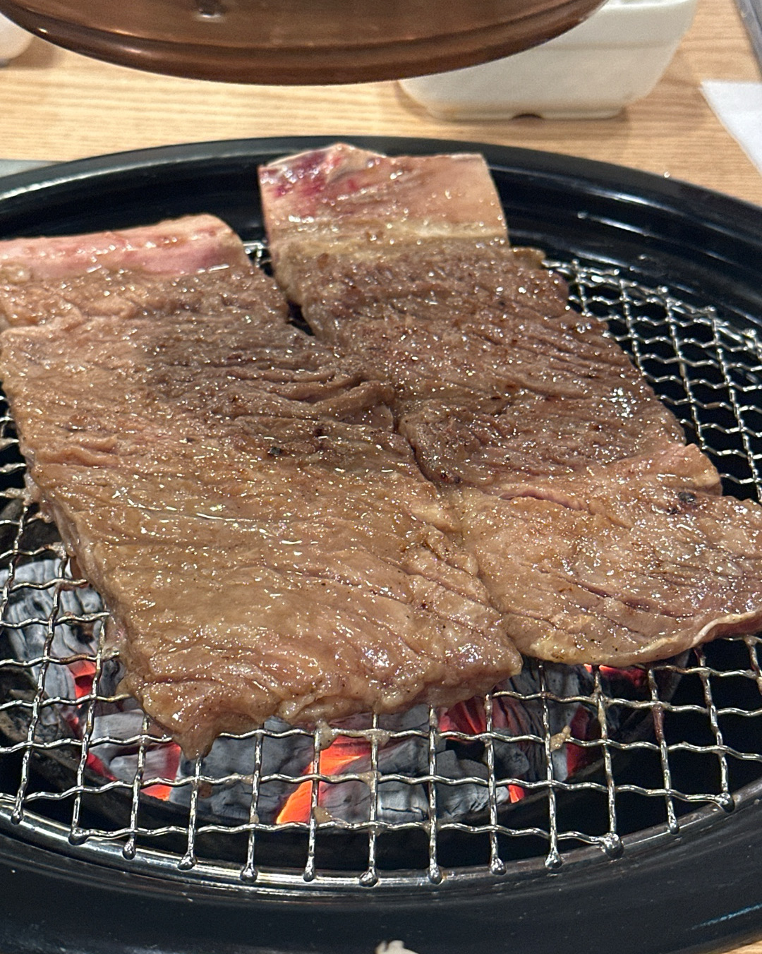 고기 질도 미쳤고 맛도 미쳤습니다 - 천호동 맛집 참나무본가 천호점