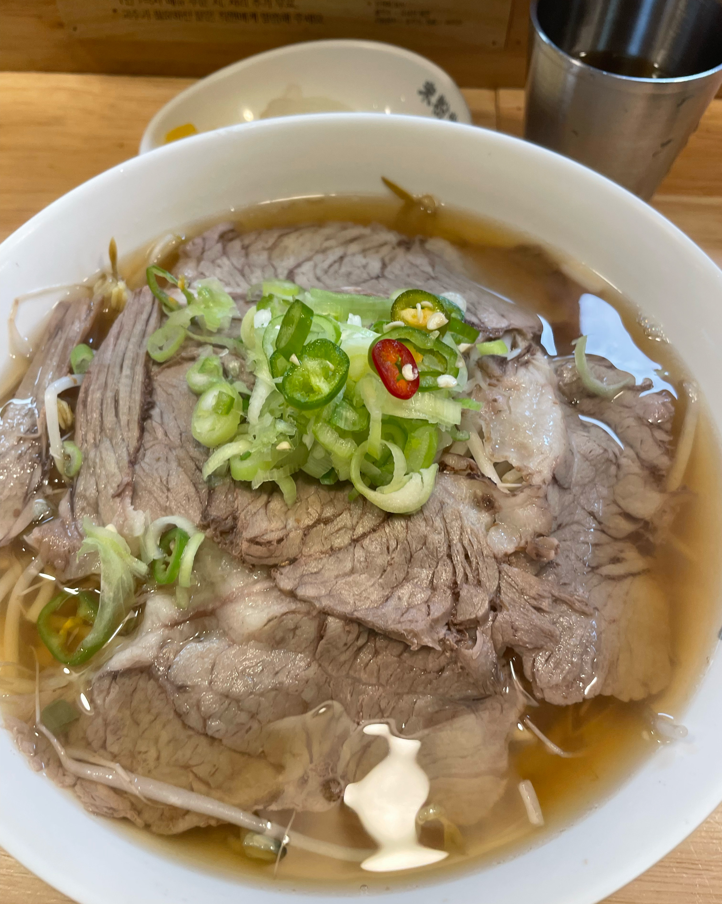 너무너무너무 맛있어요 미분당 짱!! 숙주도 진짜 많이 넣어주시고 면이 쫄깃?해요 다음에 또