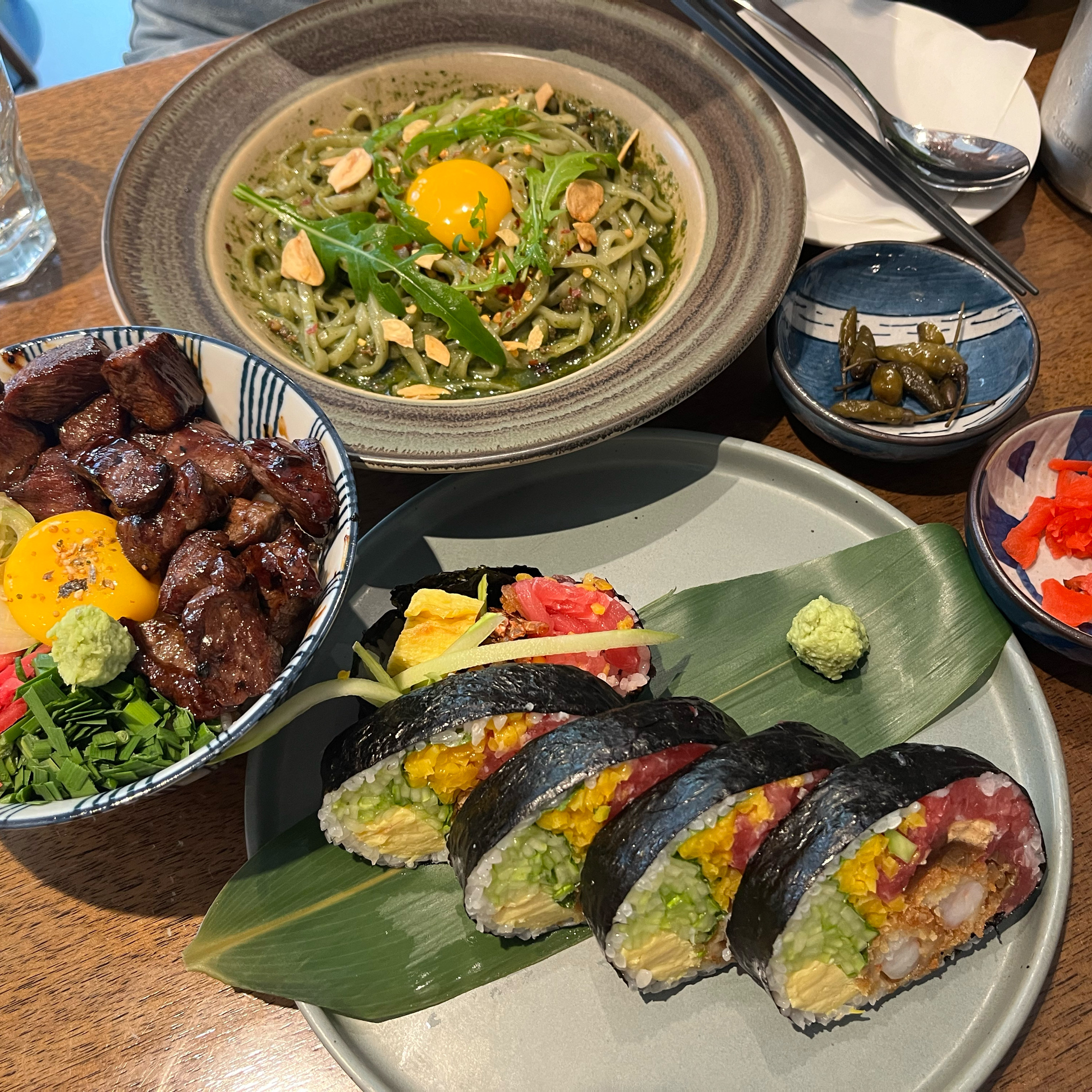 음식 맛있고 양도 많아요!! - 망원동 맛집 파동