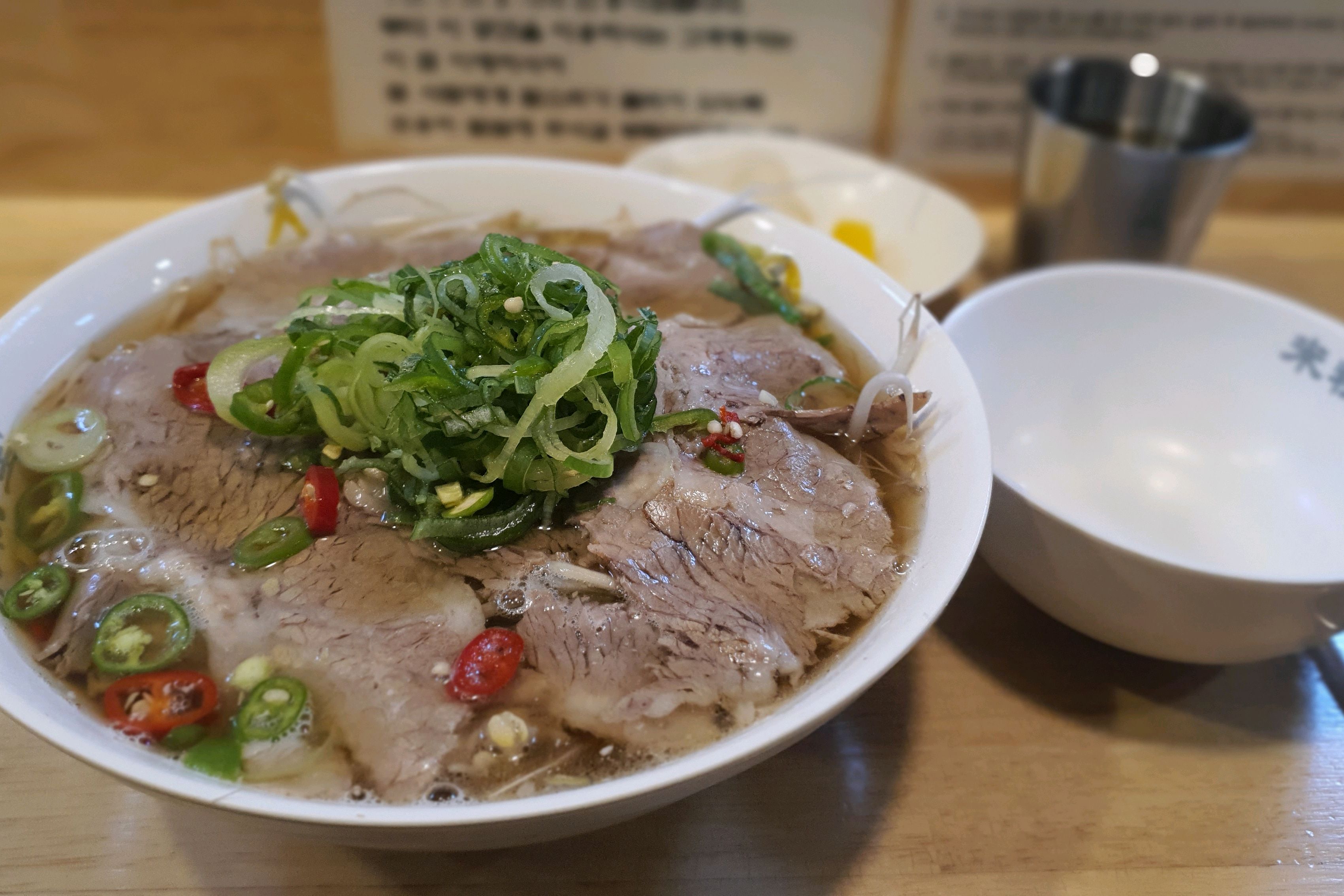국물이랑 면은 부족하면 계속 주십니다ㅎㅎ - 정자동 맛집 미분당