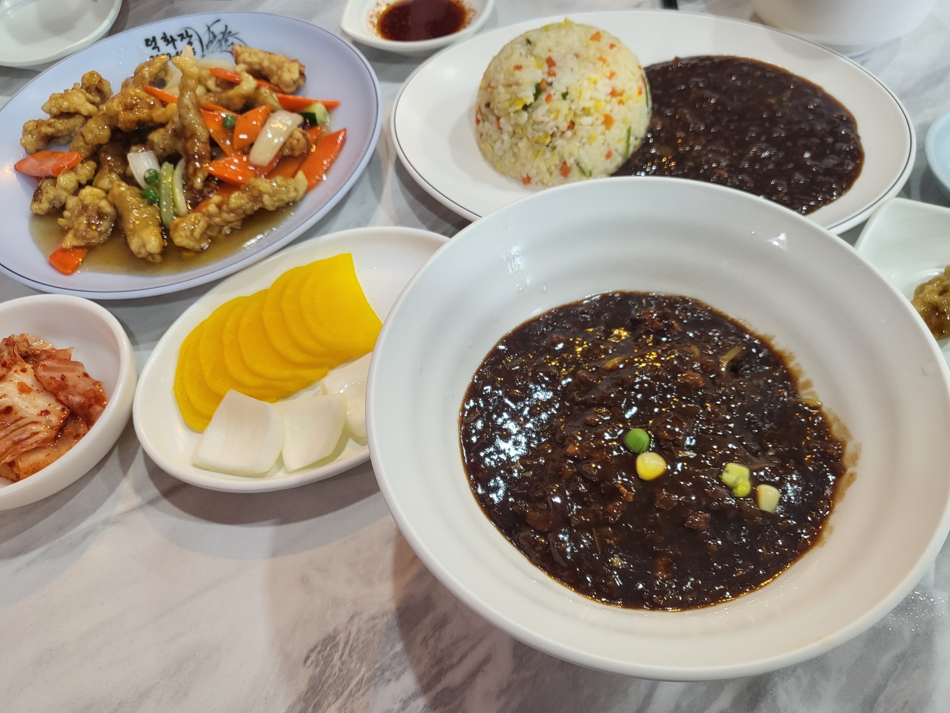 서울시 중구 장충동 맛집 덕화장