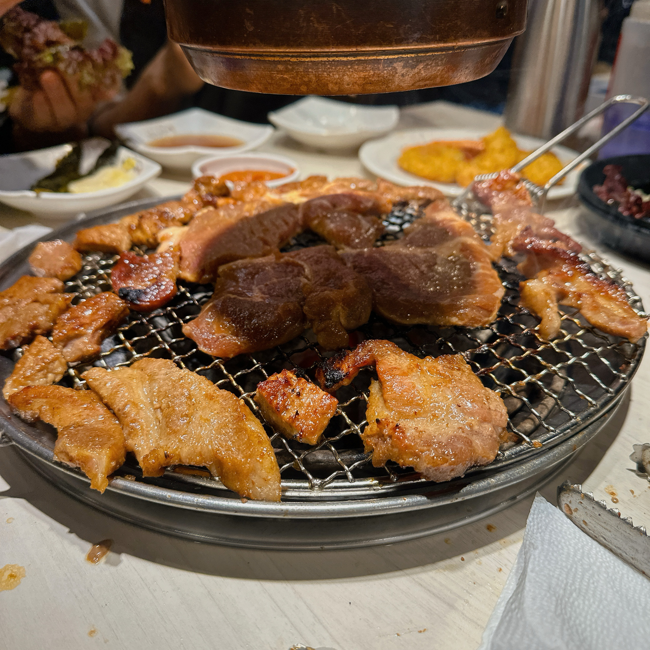 돼지갈비 먹고 닭갈비도 먹고 다양하게 먹을수 있는 가성비집입니다. - 연희동 맛집 명륜진사갈비 서울 연희점