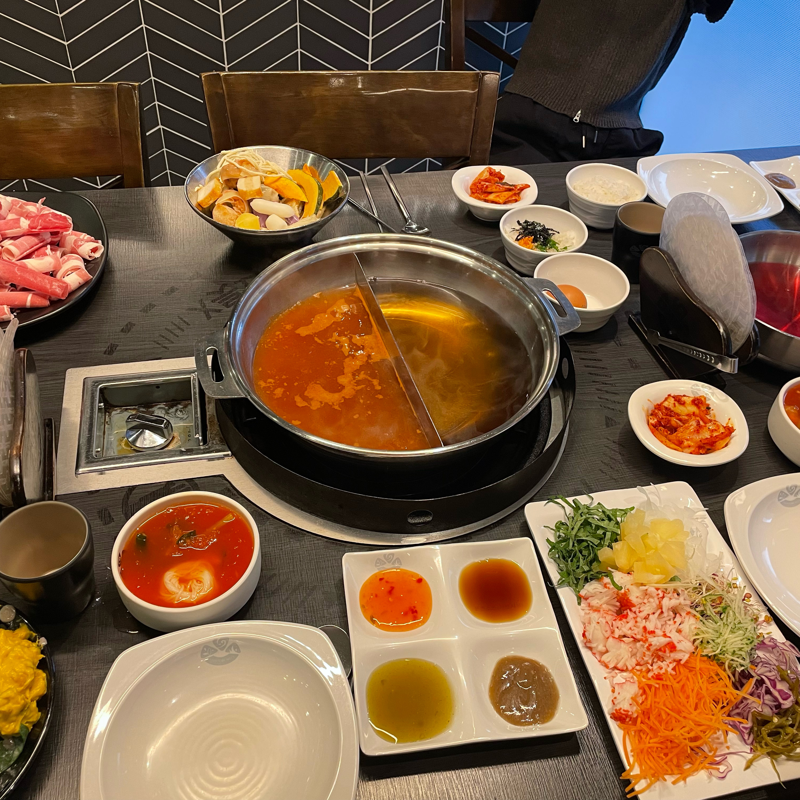 야채도 신선하구 맛있어용 - 경안동 맛집 소담촌 경기광주CGV점