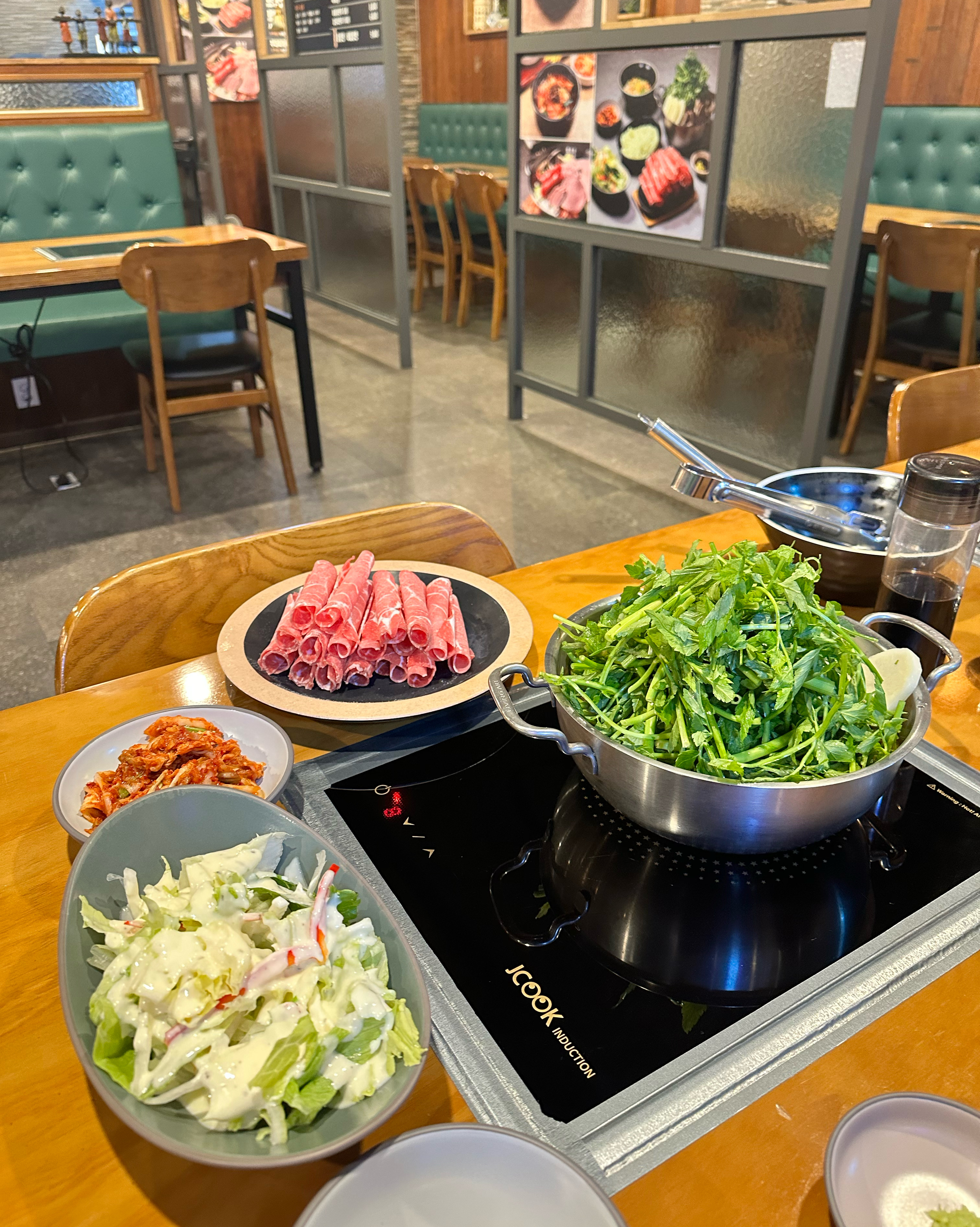 
방이역식당 한성백제얼큰샤브칼국수 올림픽공원본점