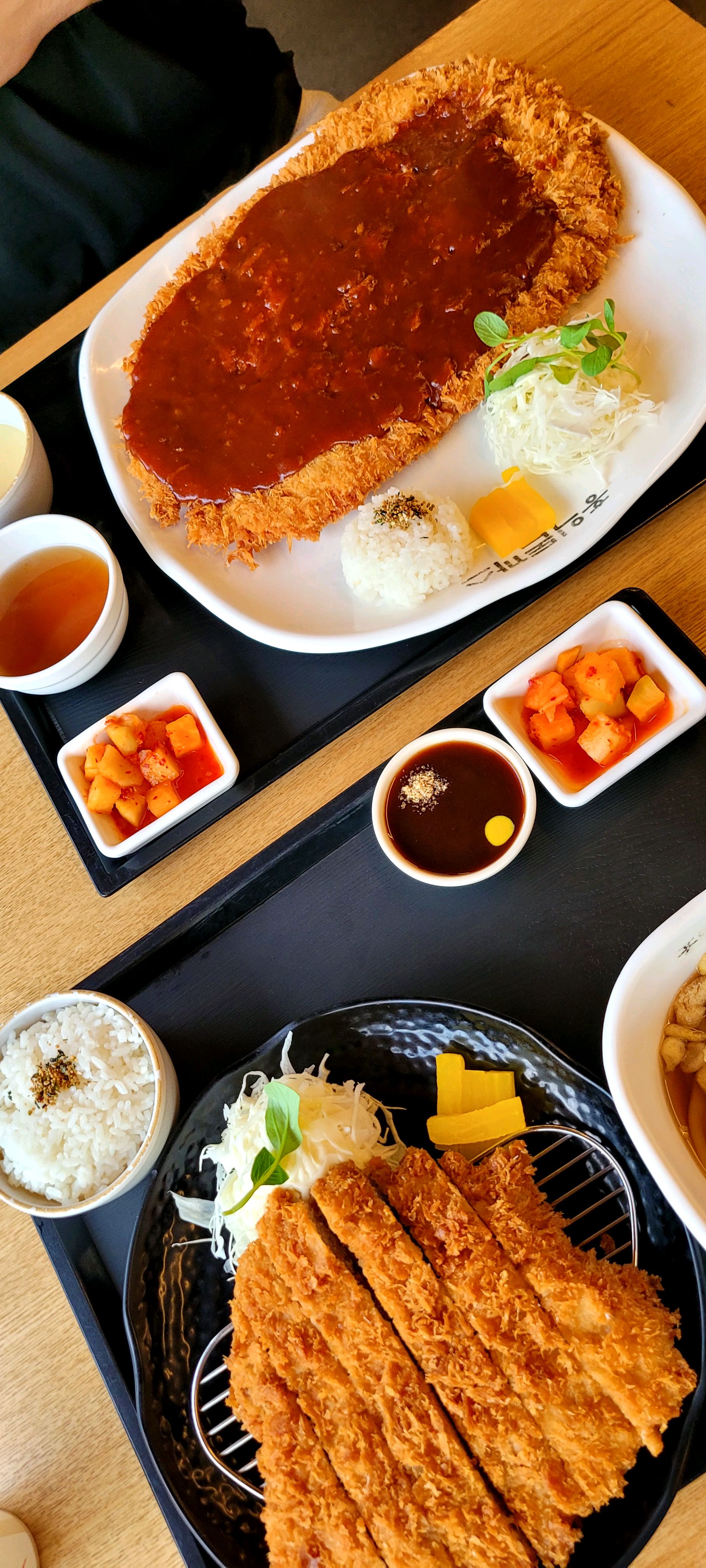 언제나,양이 많아 맛있게 먹고 남아서 - 기흥 맛집 홍익돈까스 기흥점