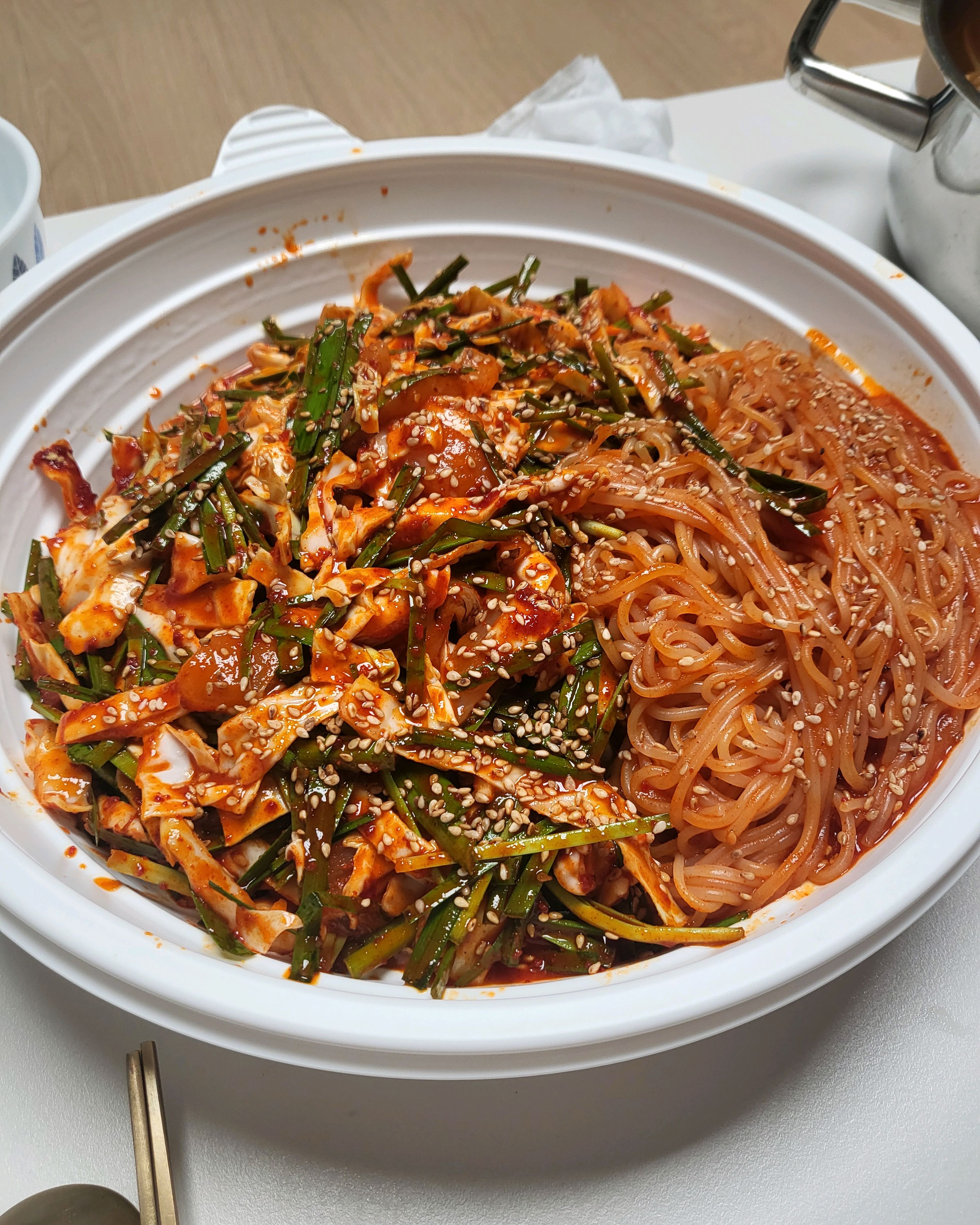 병점역식당 회무침전문점
