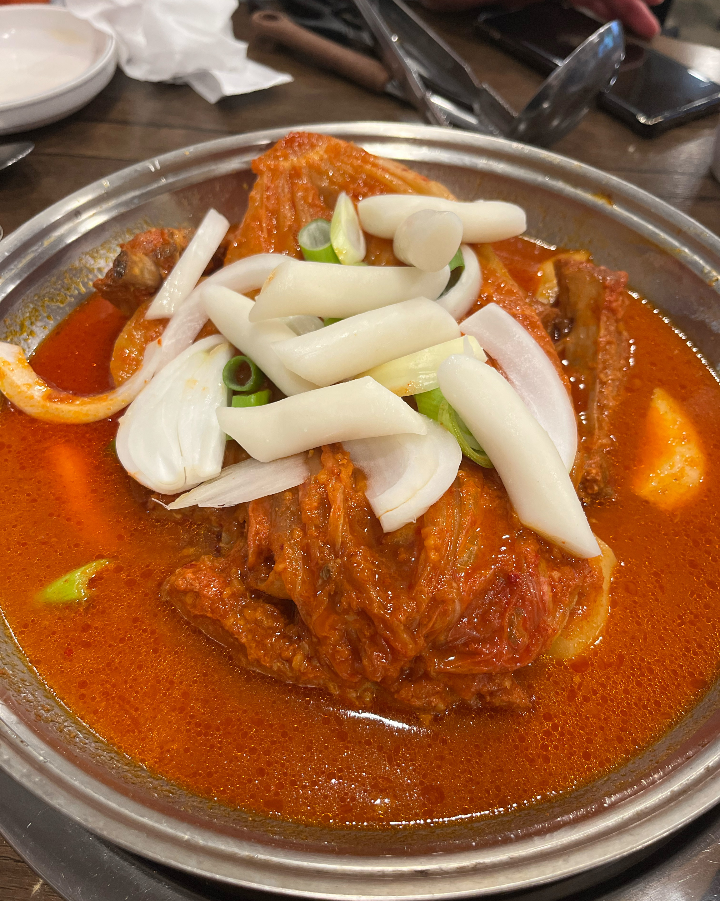 
서울시 중랑구 묵동 맛집 항아리 김치찌개