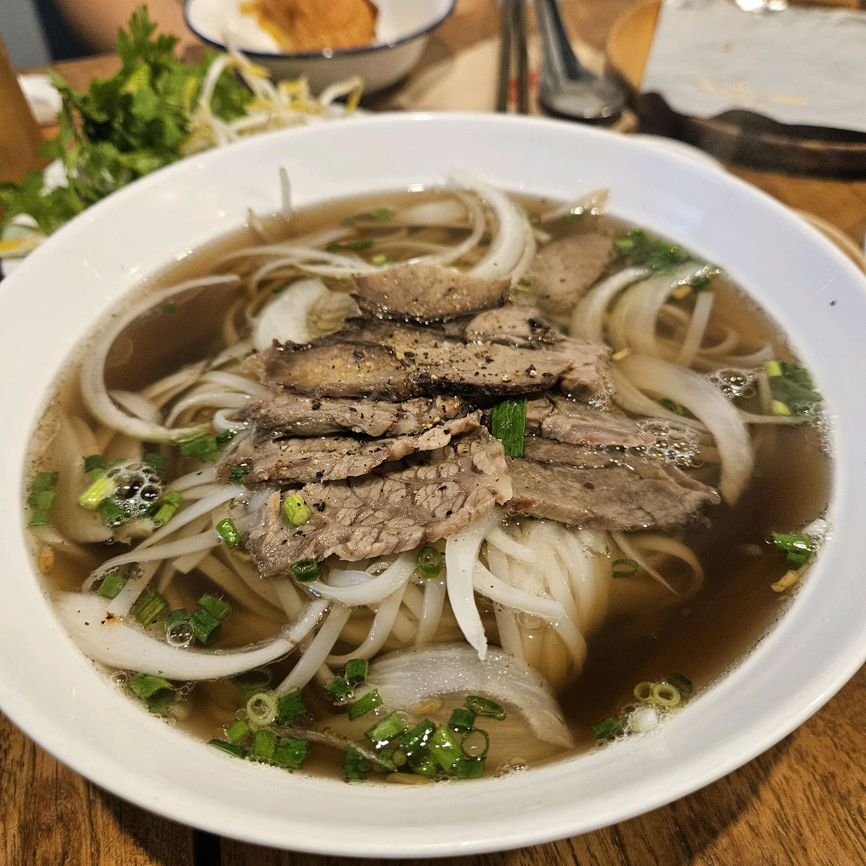 남자 둘이서 메뉴3개 = 국룰 - 천호동 맛집 강동호치민