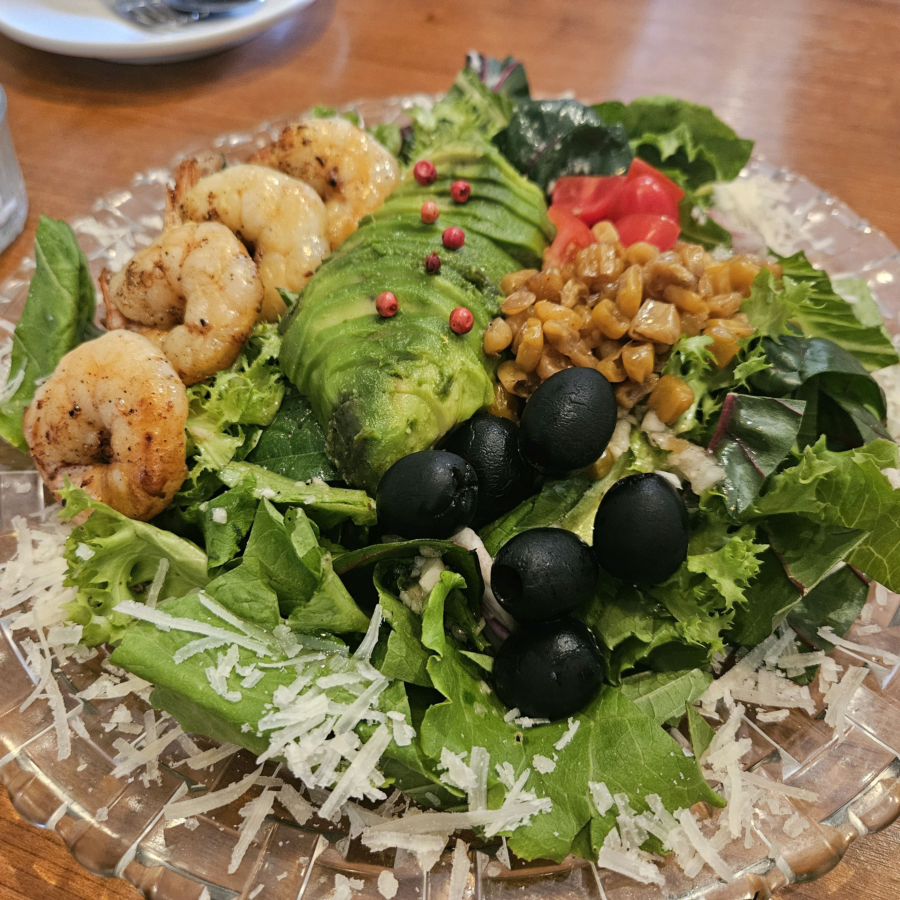 직원분들 항상 친절하세요. 음시도 생각보다 빨리 나와요. 대부분 다 맛있지만 봉골레 아주