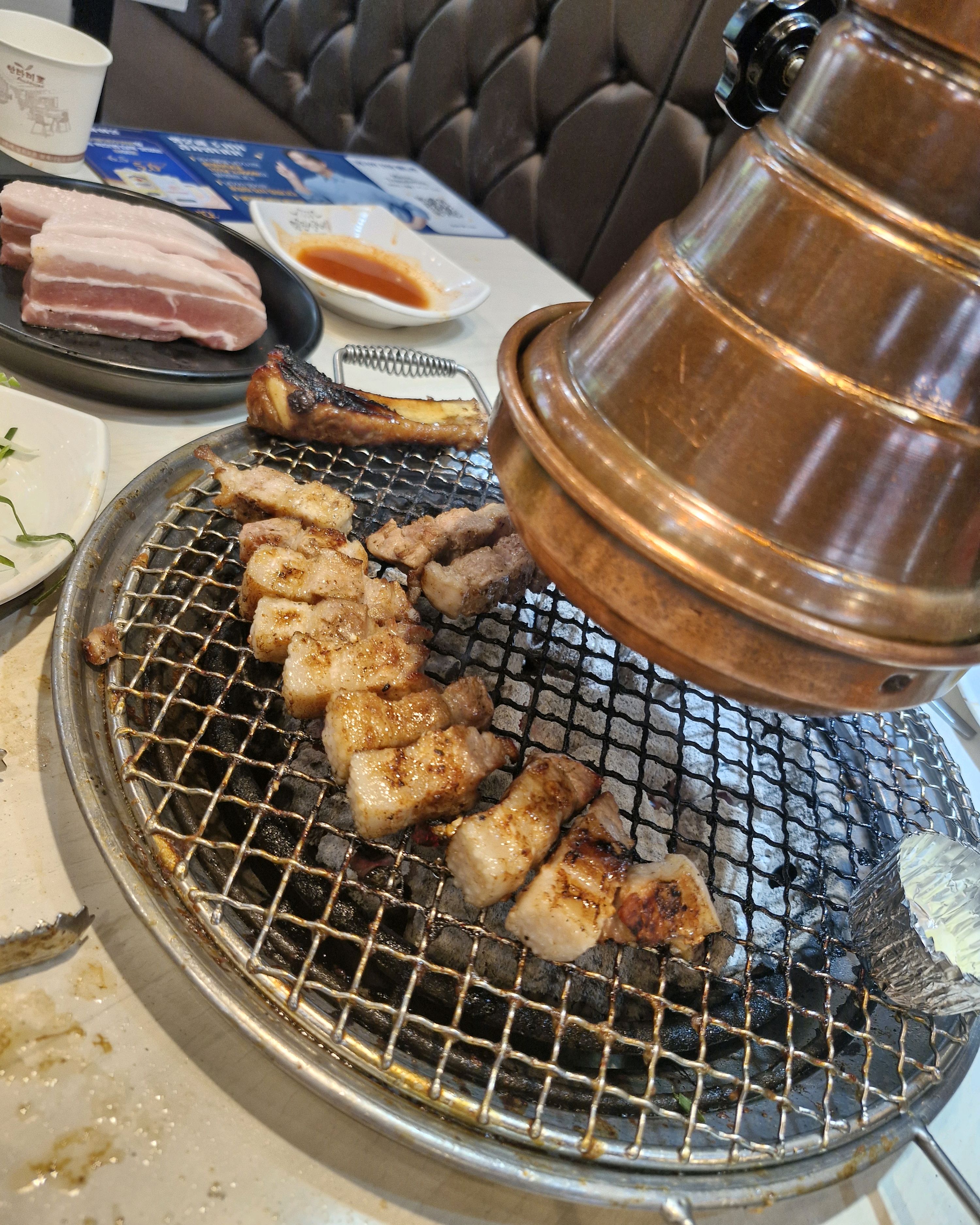 가족이 맛있게 먹고 막내 작품도 만들었어요. 기발해요. 고기 좋아 - 백석동 맛집 명륜진사갈비 일산백석점