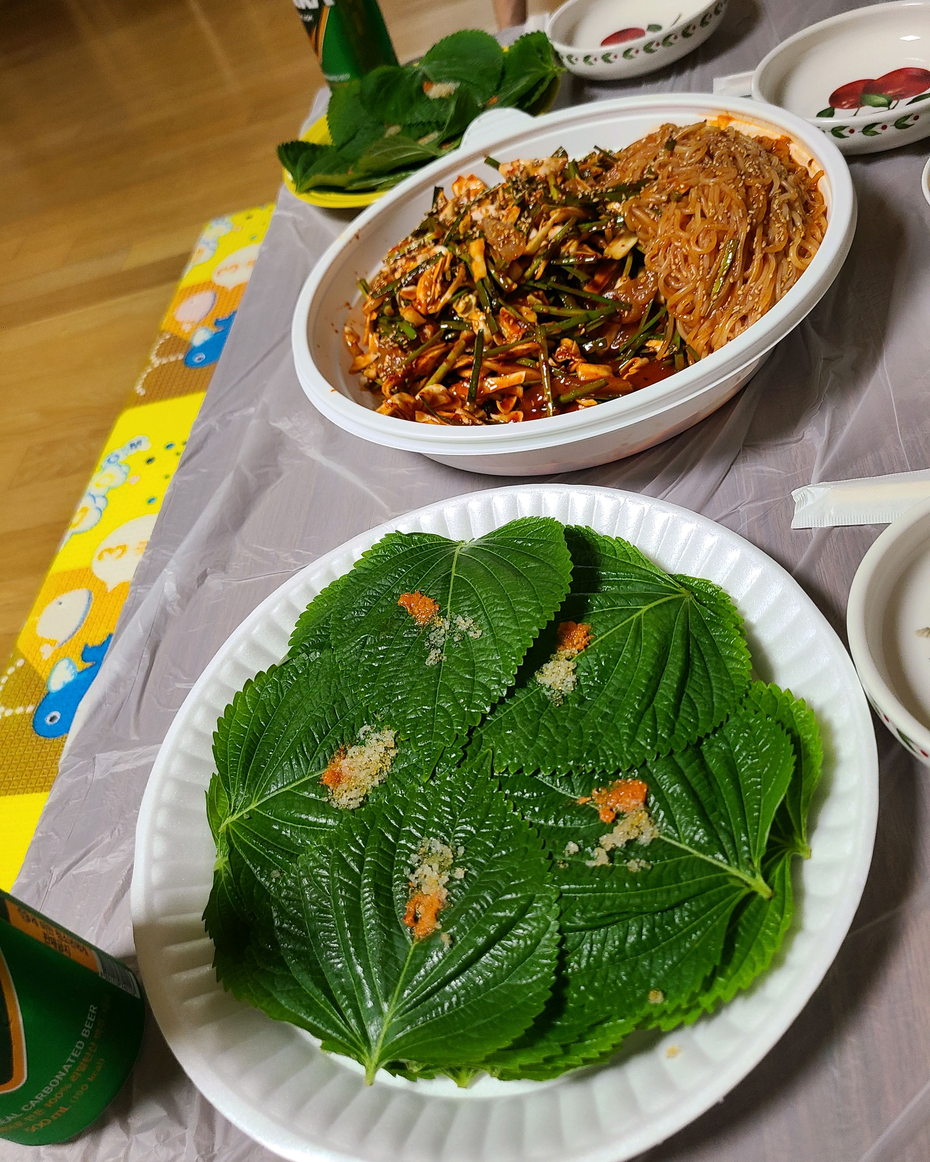 병점역식당 회무침전문점