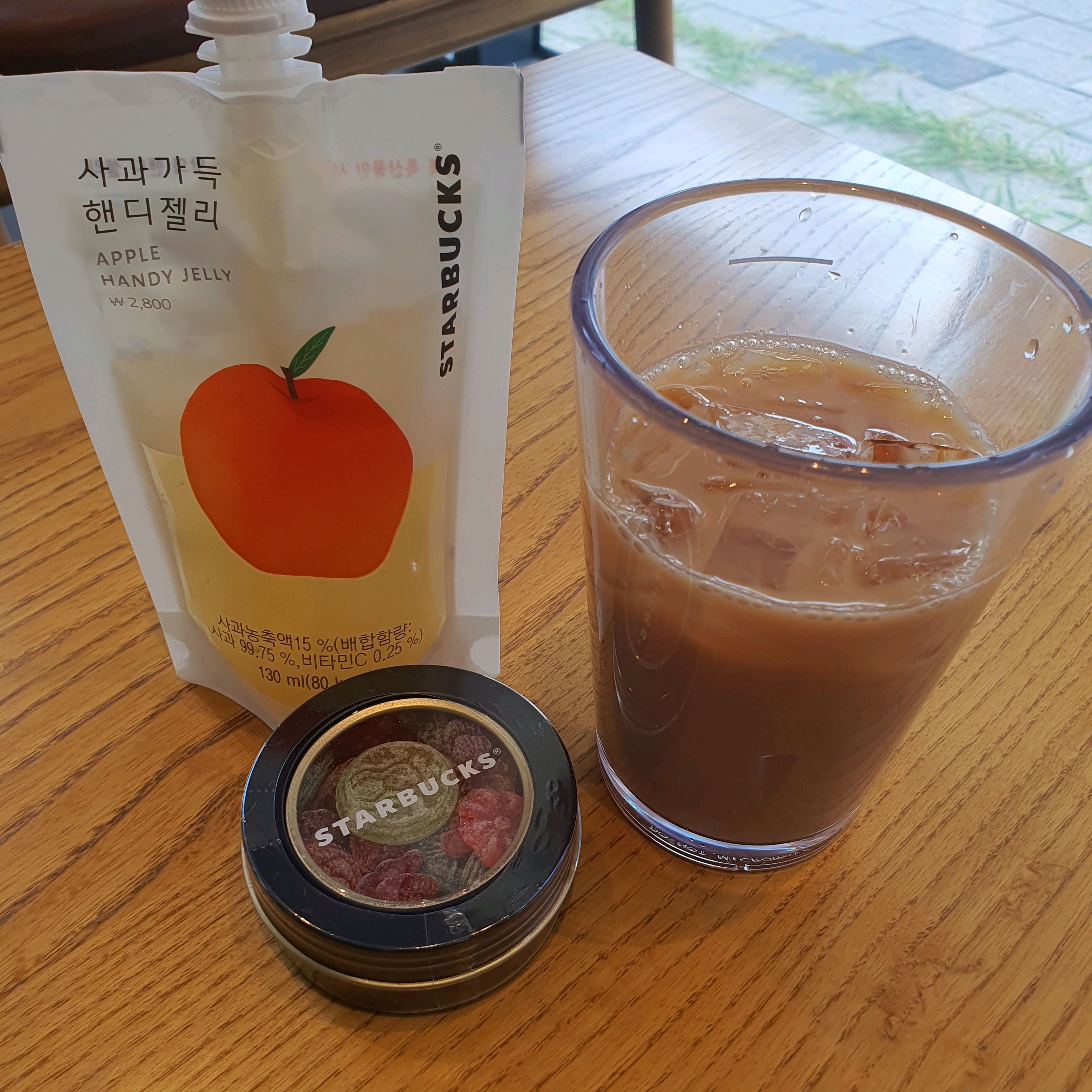 아이와 함께 왔어요~ - 강동 맛집 스타벅스 강일역점