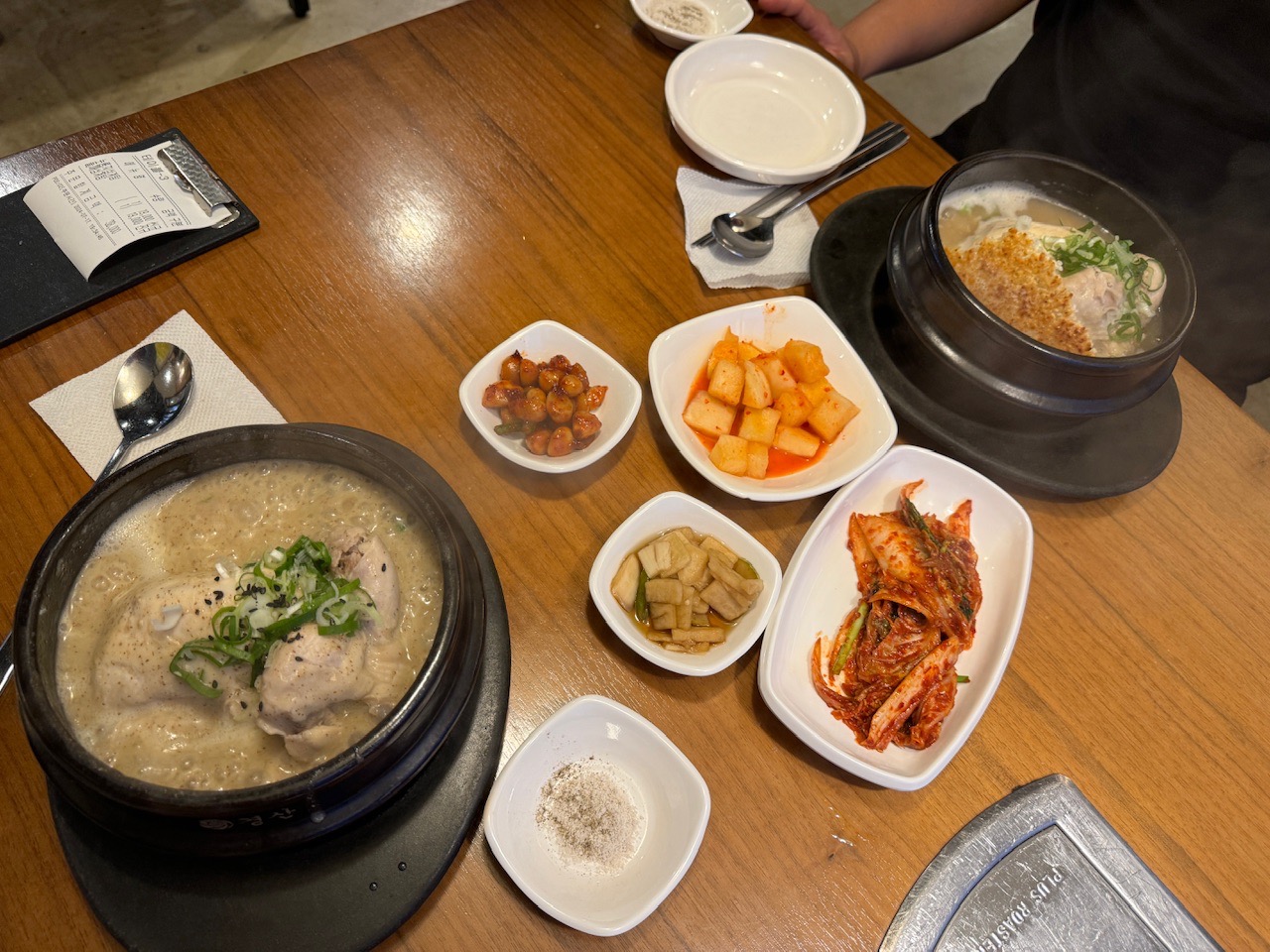 신도림역 한방 오리백숙 가랑삼계탕