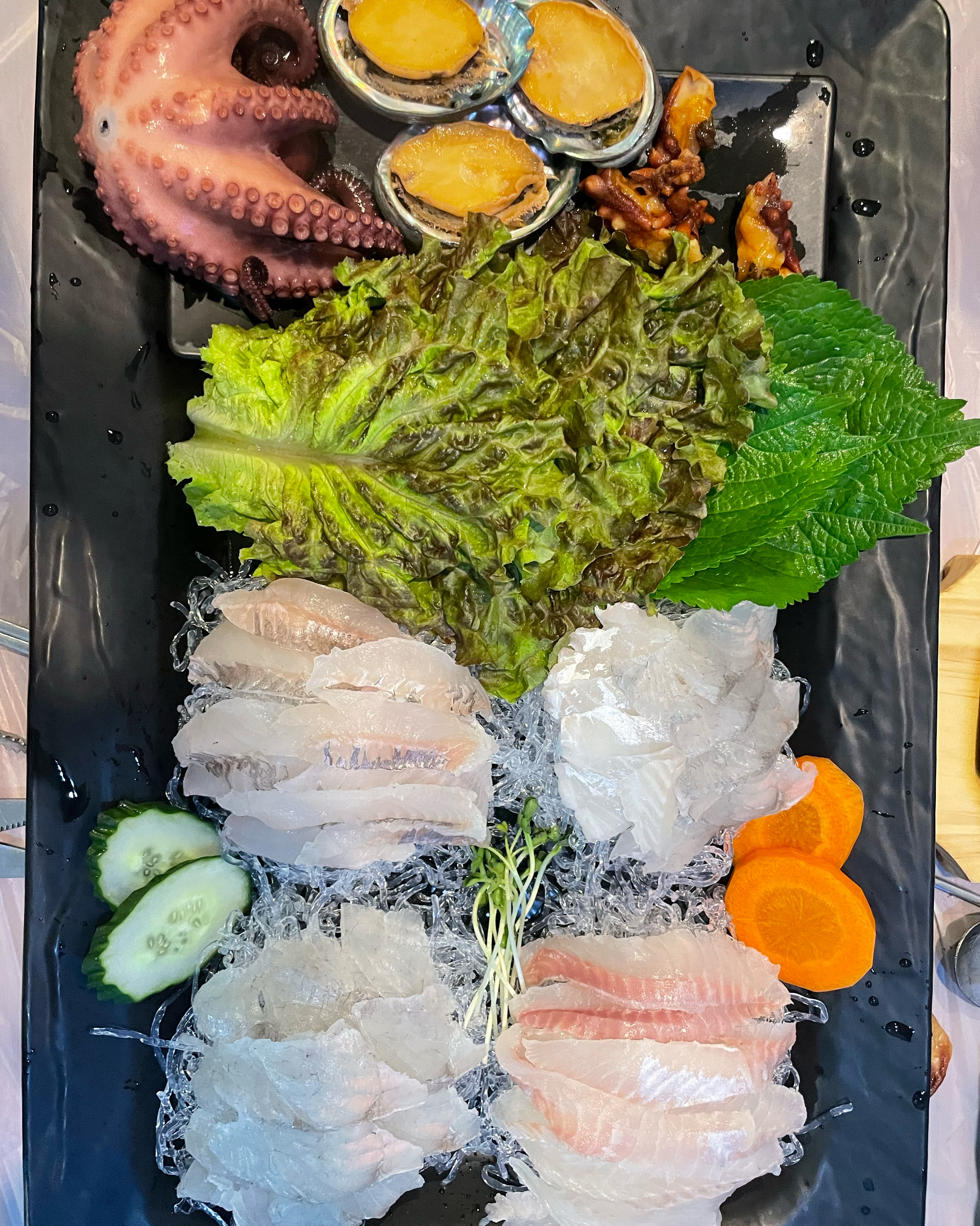 송정 살면서 횟집이란 횟집은 다 가봤지만 회담은 처음 와보는데 구성이 너무 괜찮네용~☺️ - 송정 맛집 회담