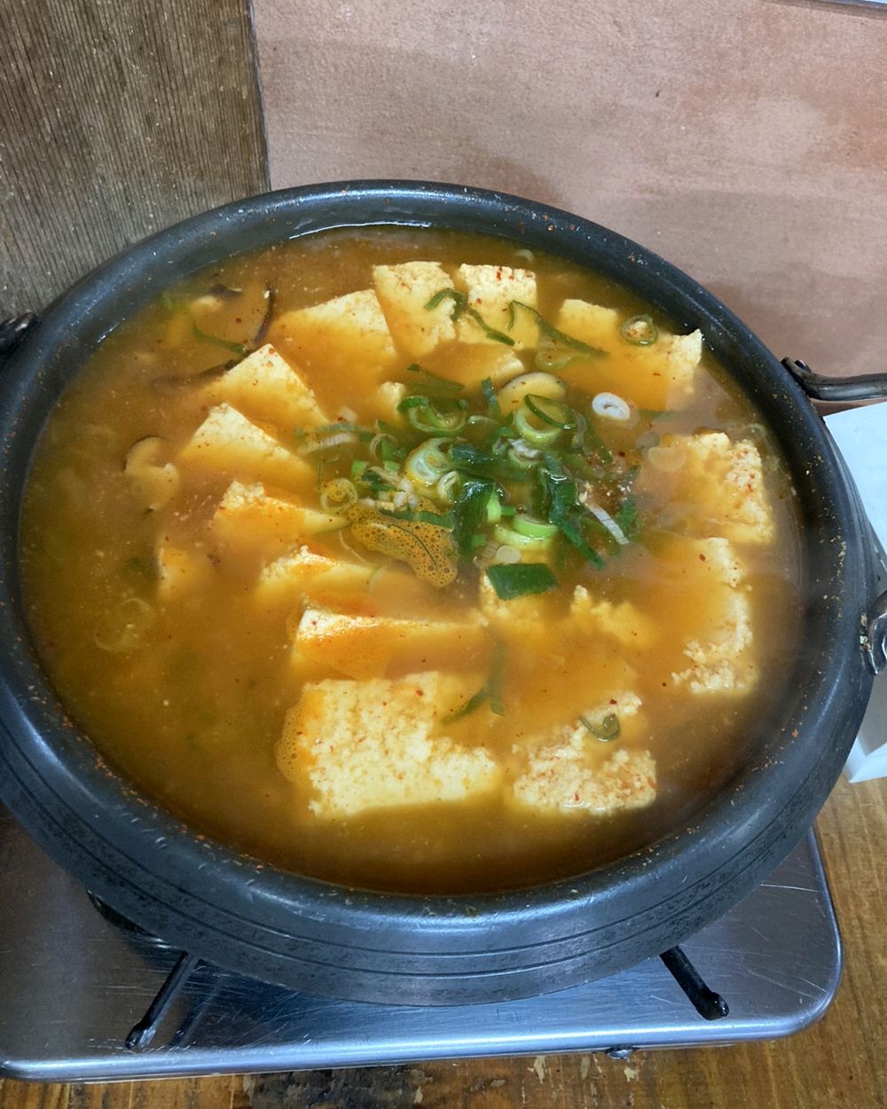 칼칼하고 시원한 국물맛이 개운하고 좋아요 - 경포대 맛집 토담순두부