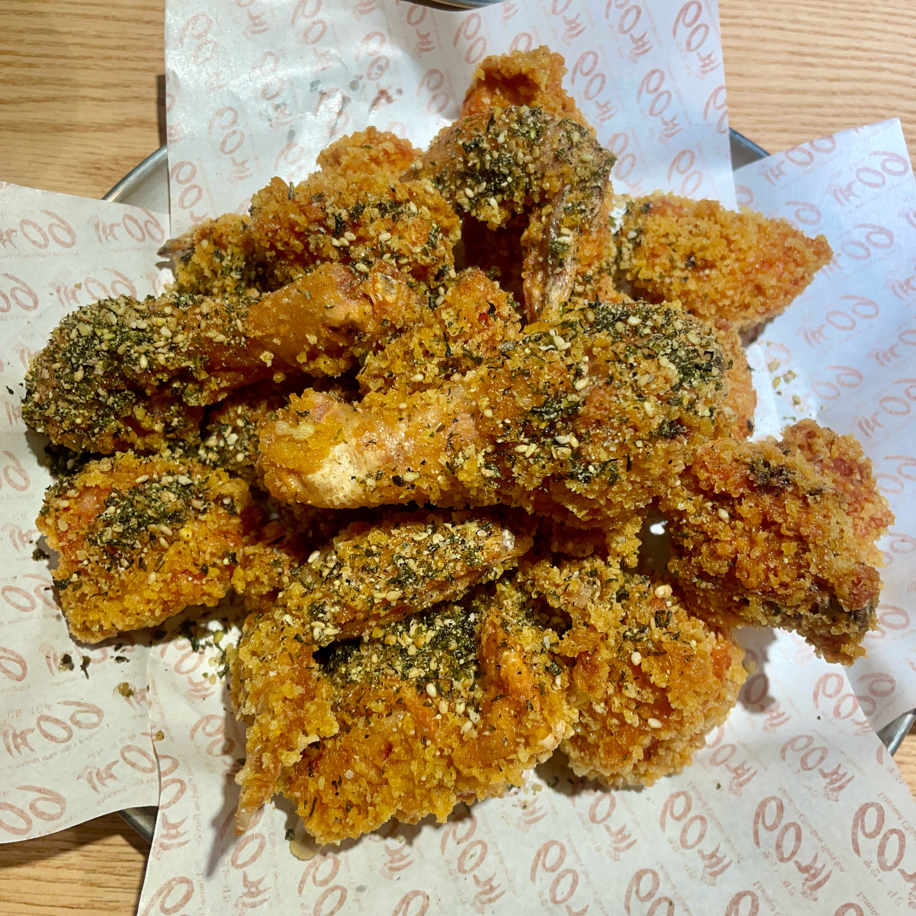 진짜진짜 맛있는데 닭이 좀 잘게 잘린것 같아요 ㅎㅎㅎ 그래두 꿀맛❤️ - 천호동 맛집 60계치킨 천호역점
