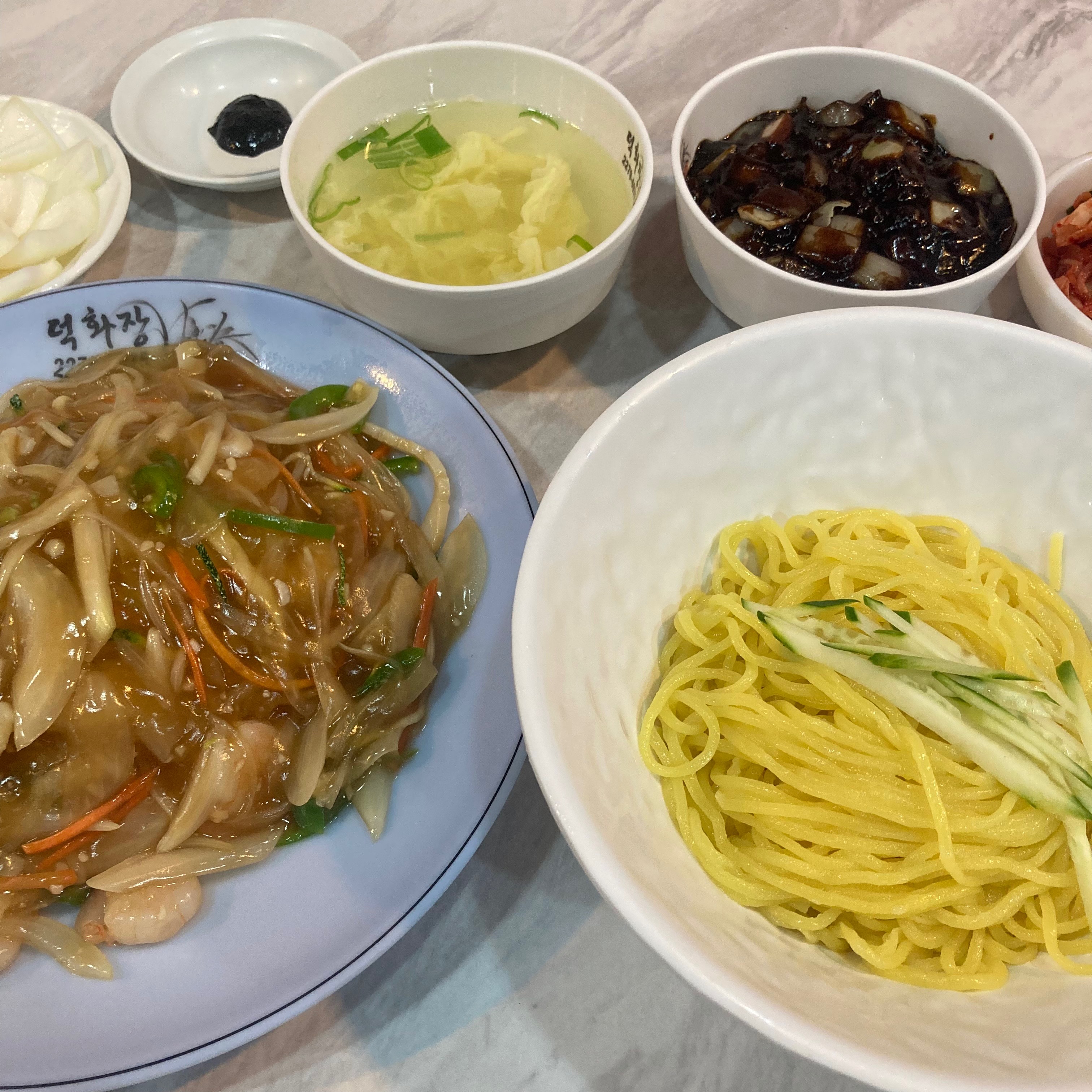 서울시 중구 장충동 맛집 덕화장
