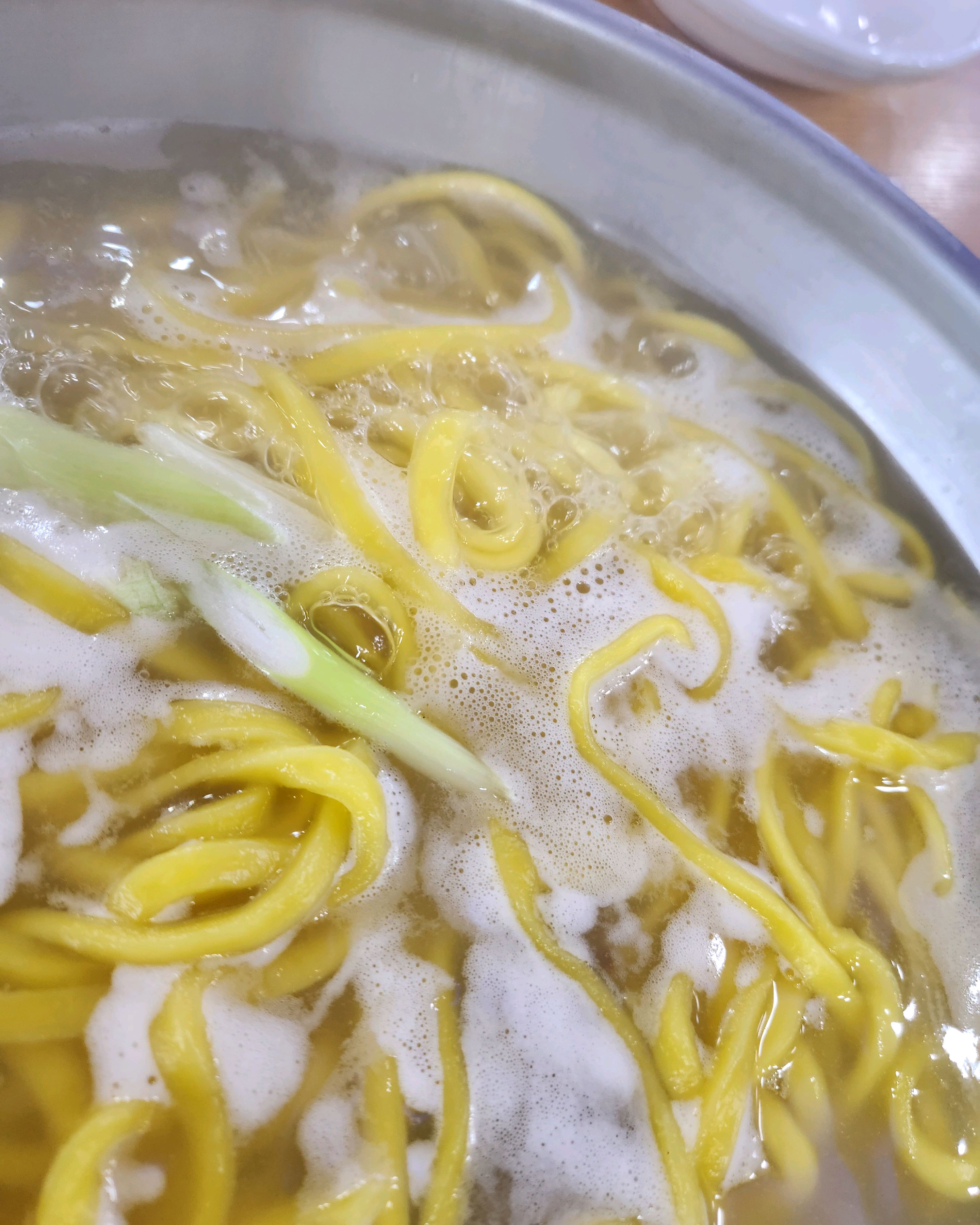 
서울시 강동구 둔촌동 맛집 황도바지락칼국수