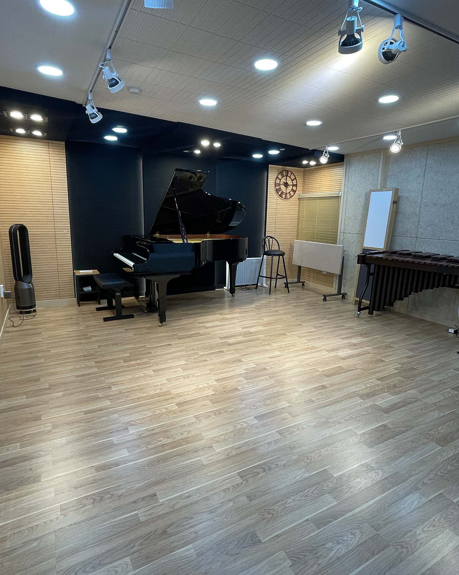 2번째 스튜디오 사진