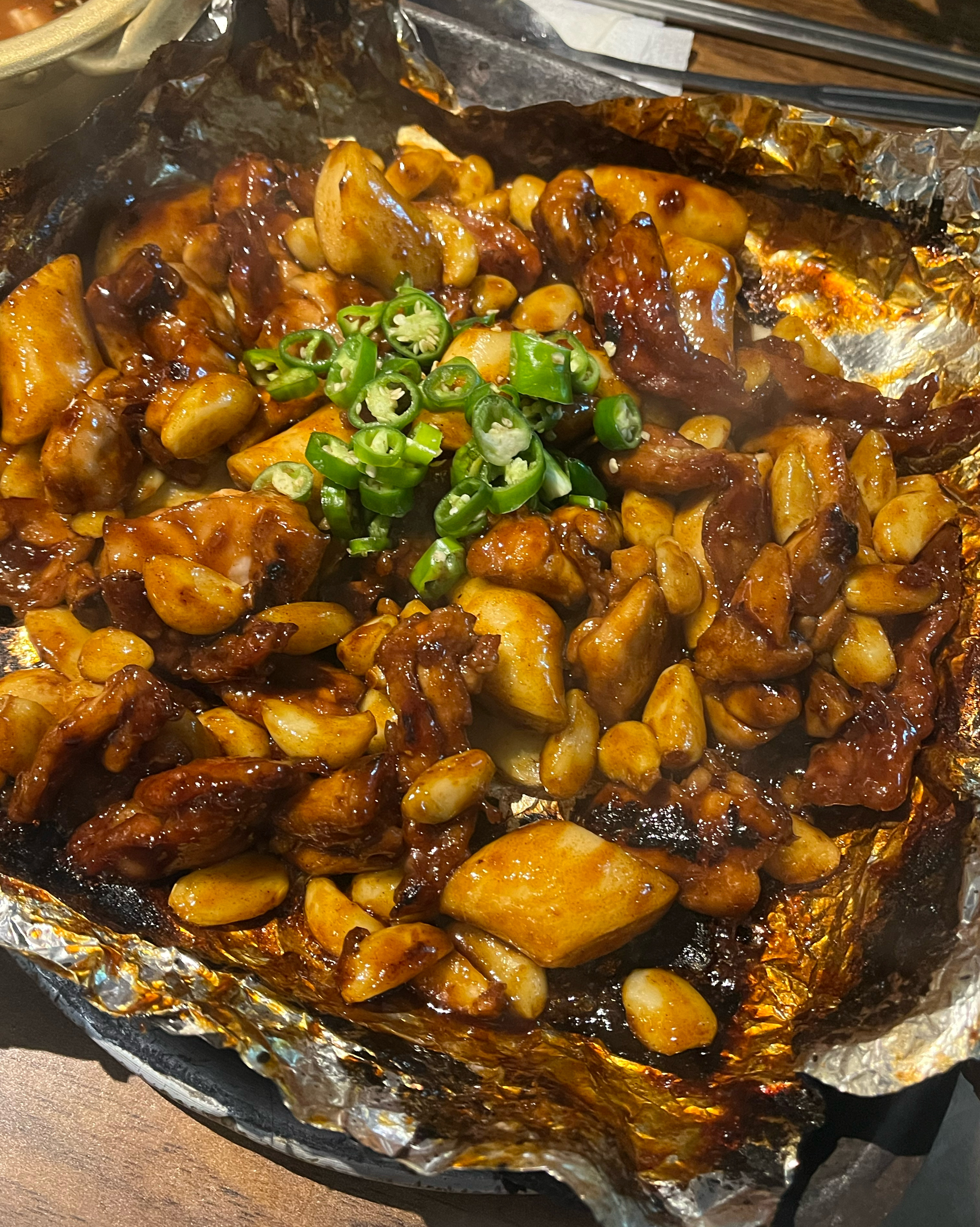 보통맛인가 ? 먹었는데 오 생각보다 맵긴하다 - 천호동 맛집 똥찌비 천호점