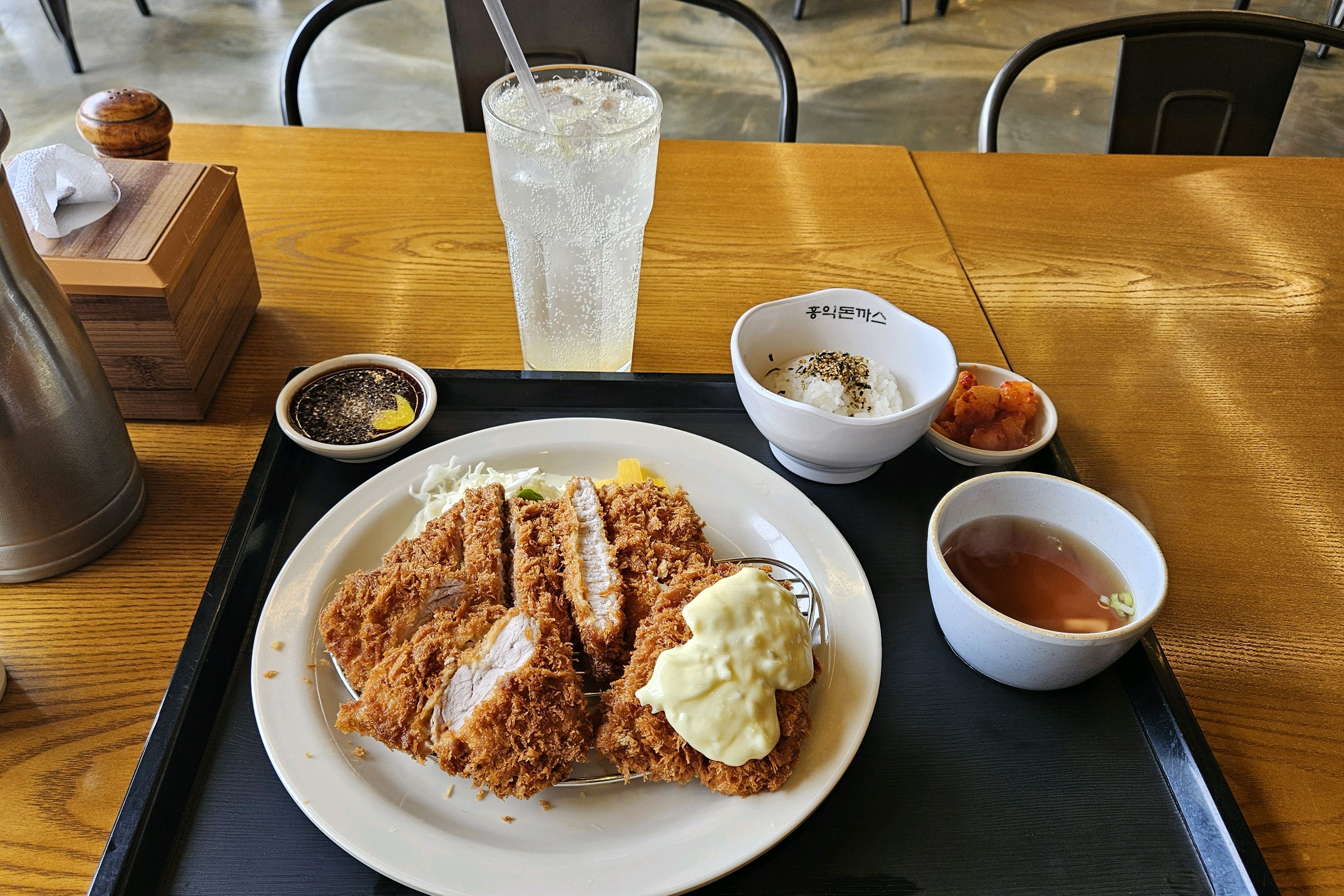 홍익돈까스도 처음이고 당진점도 처음인데 - 충남 당진 맛집 홍익돈까스 당진점