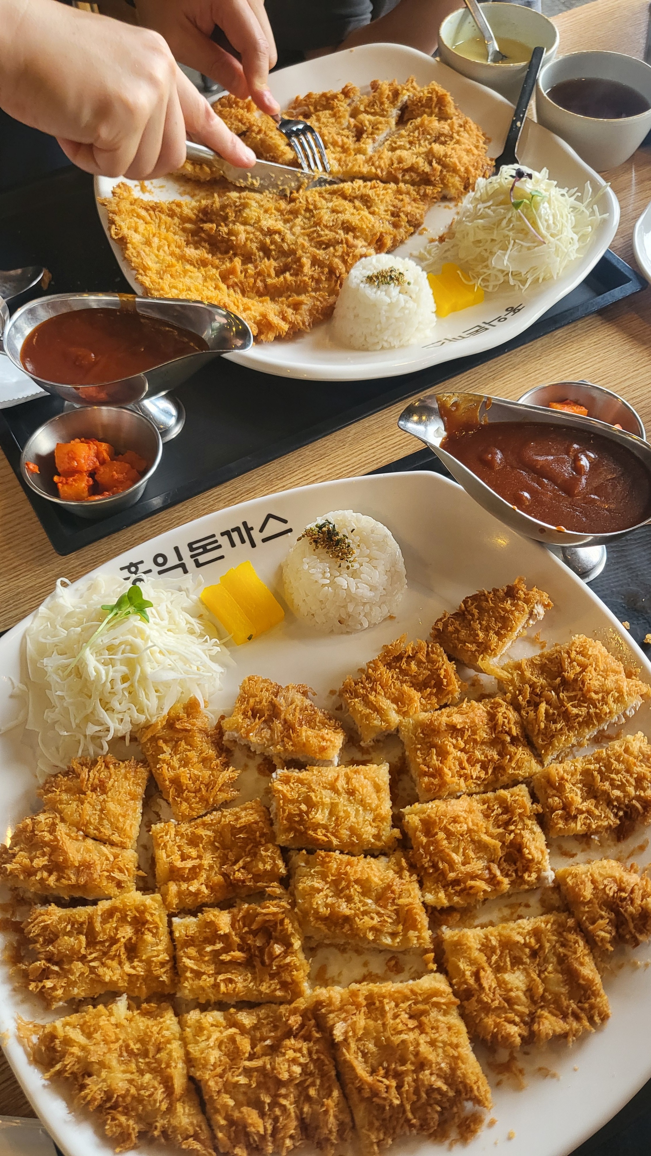 오랜만에 가봤습니다 - 비산동 맛집 홍익돈까스 안양점