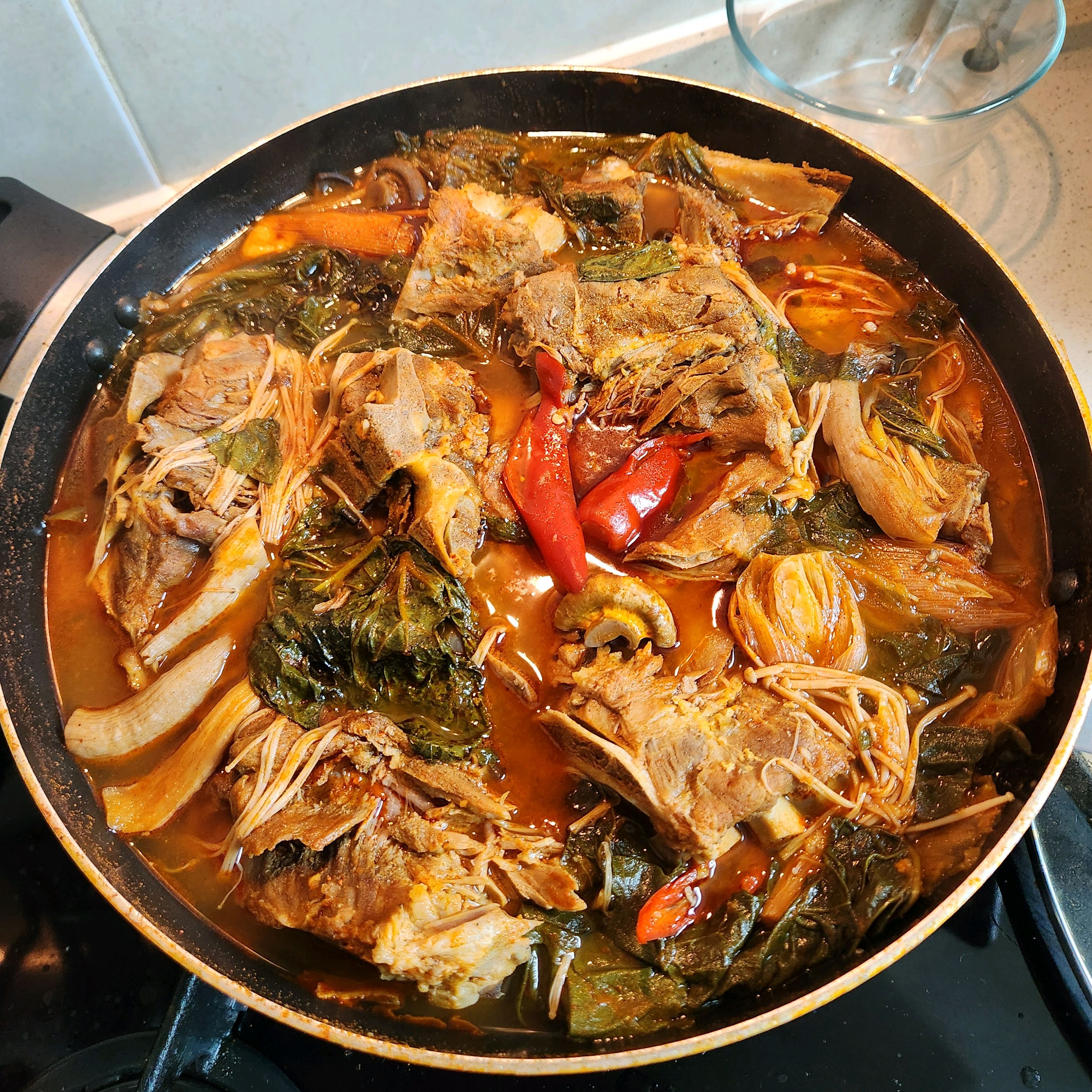 
서울시 중랑구 신내동 맛집 한동길뼈다귀감자탕 신내본점