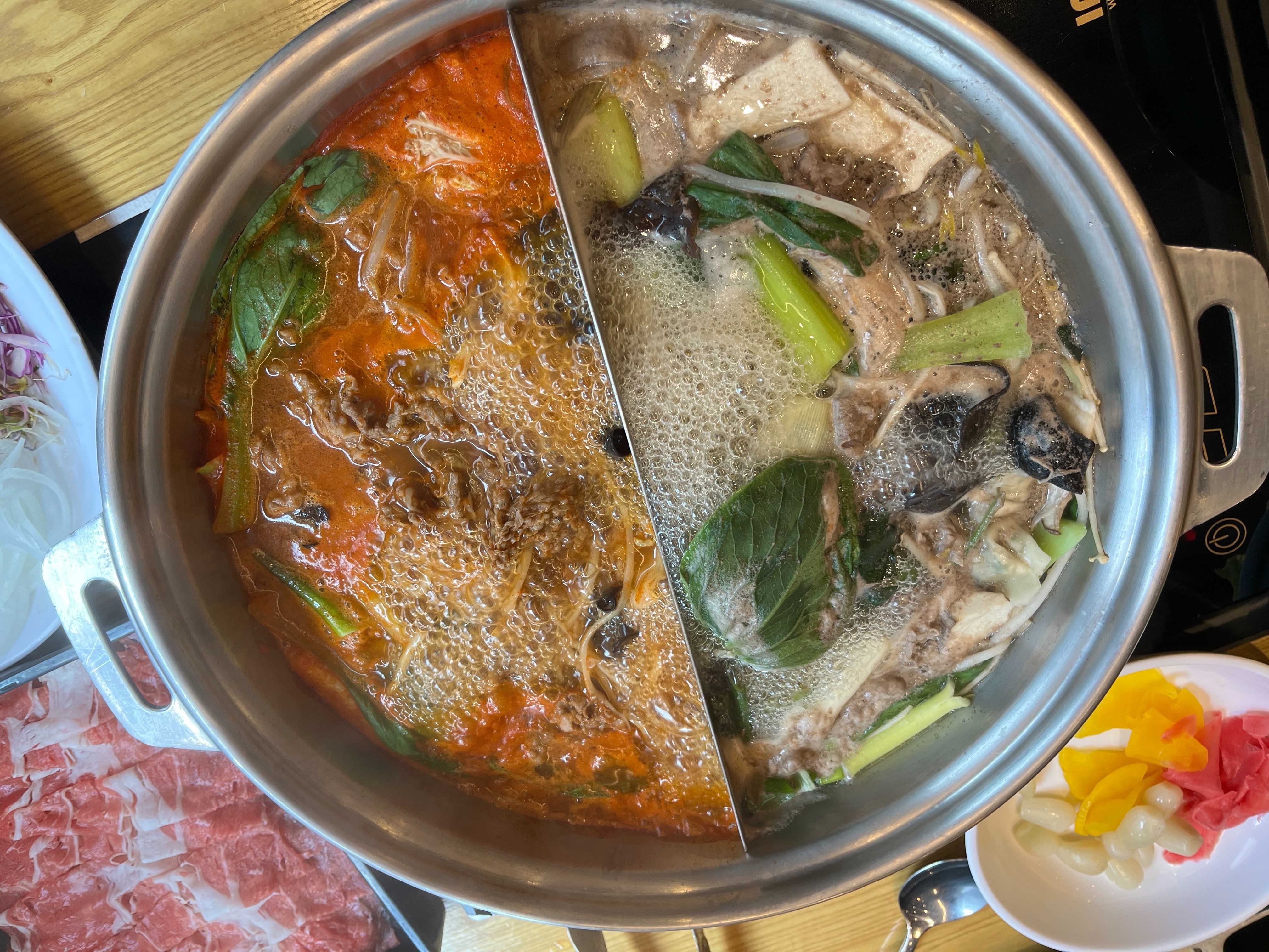 김해 장유 율하2지구에 위치한 샤브샤브 맛집인 샤브20에 방문후기 입니다. - 김해 장유 맛집 샤브20 김해장유점